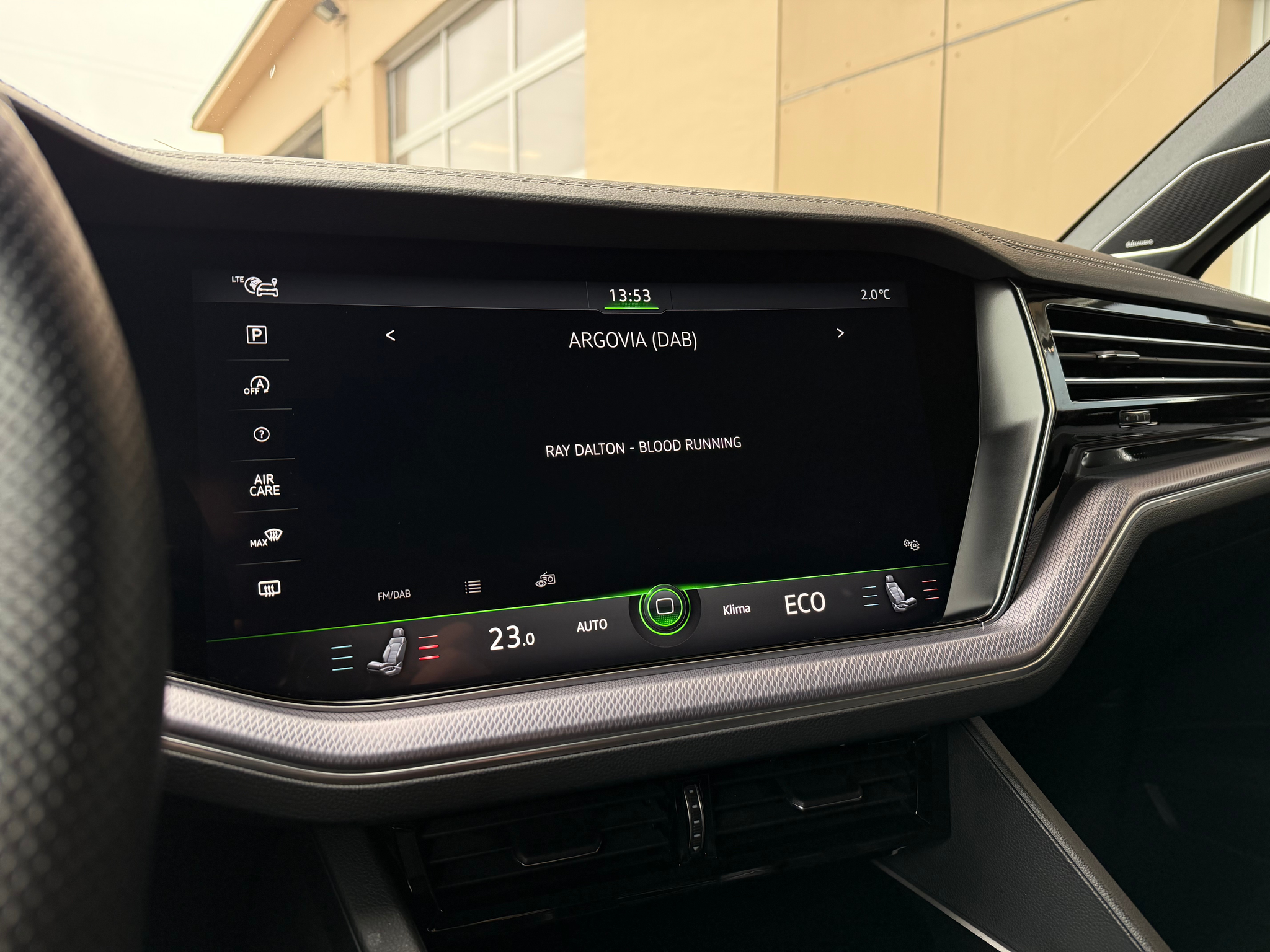 listing desktop thumbnail image 21