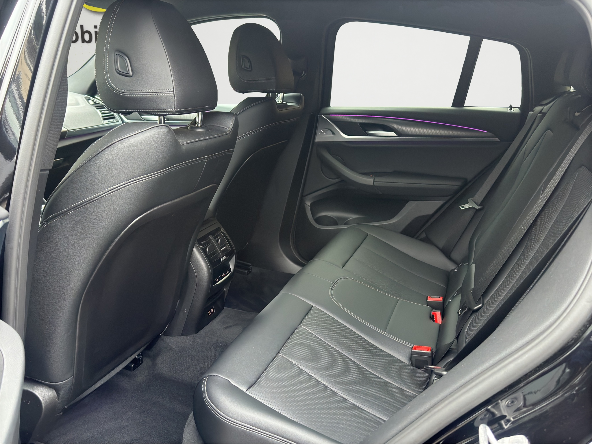 listing desktop thumbnail image 13