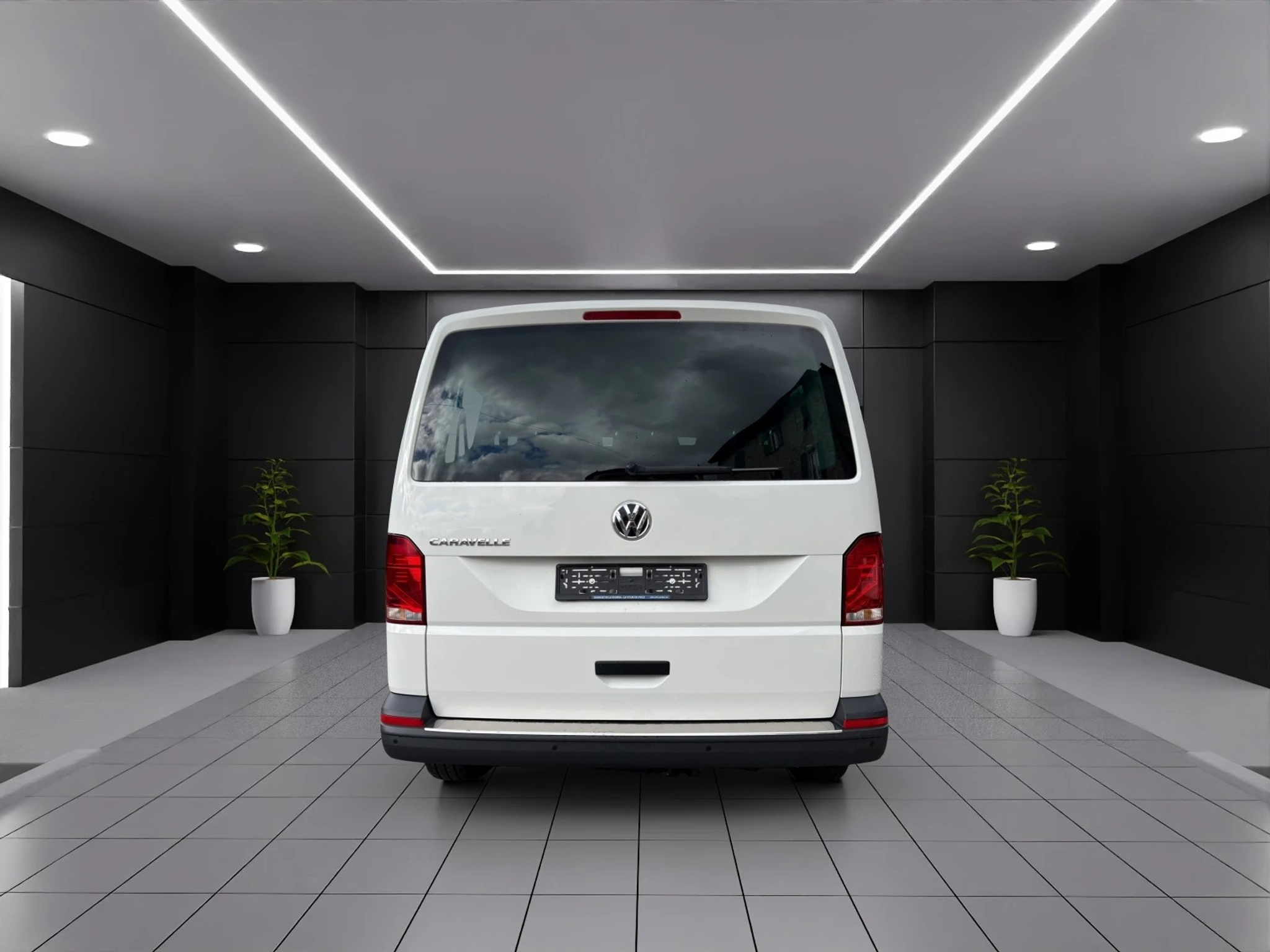 listing desktop thumbnail image 4