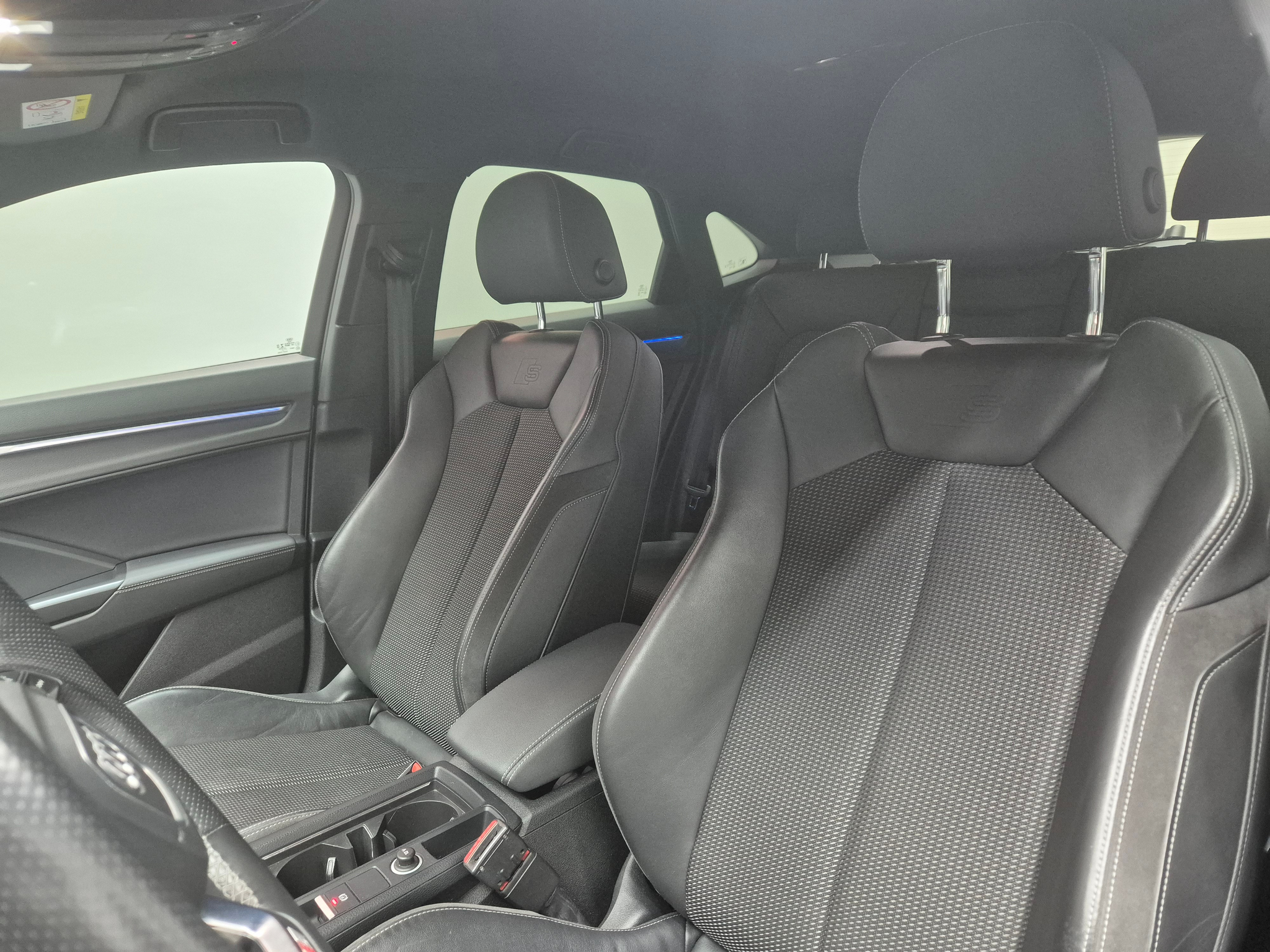 listing desktop thumbnail image 11