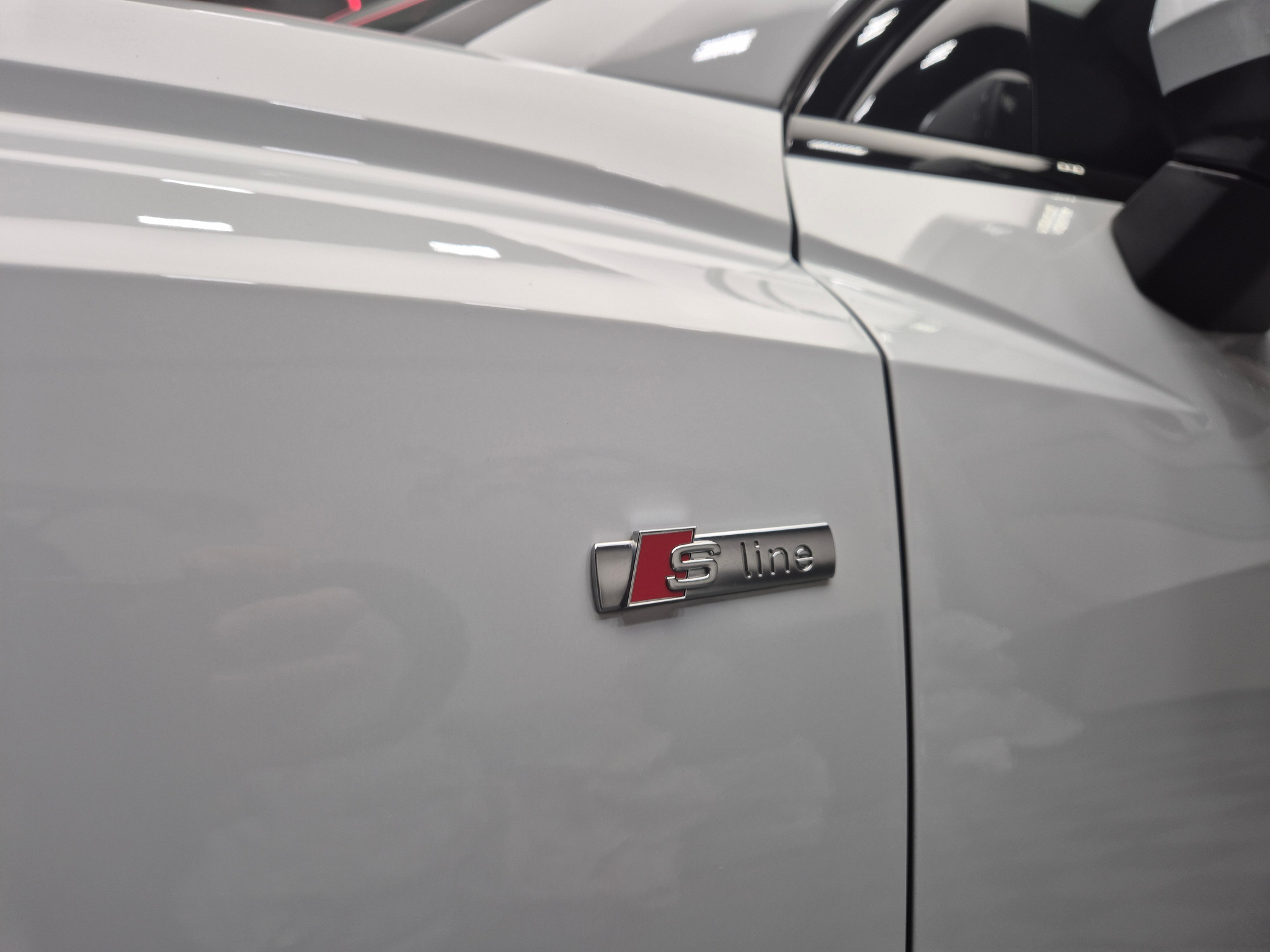 listing desktop thumbnail image 10