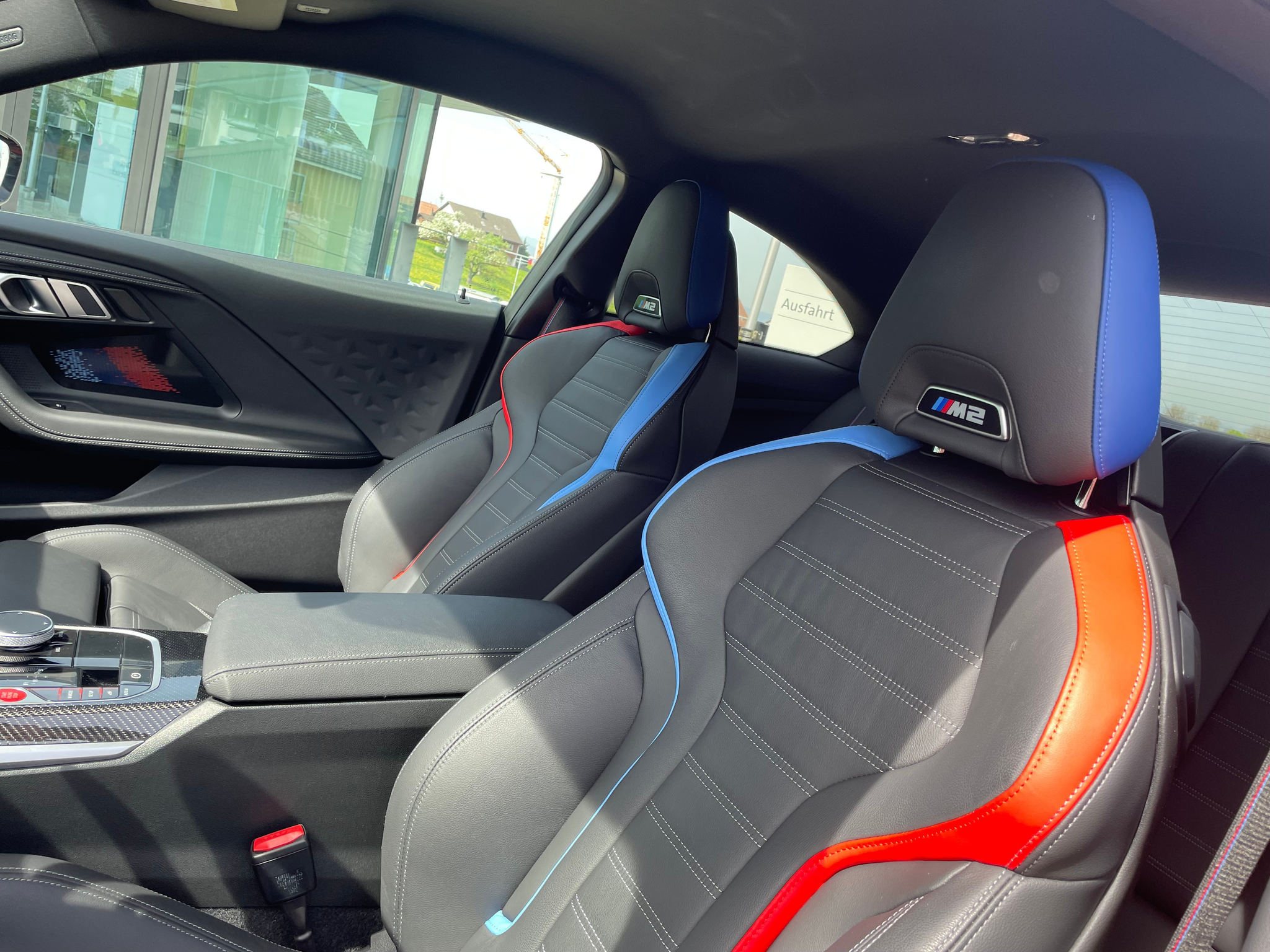 listing desktop thumbnail image 20