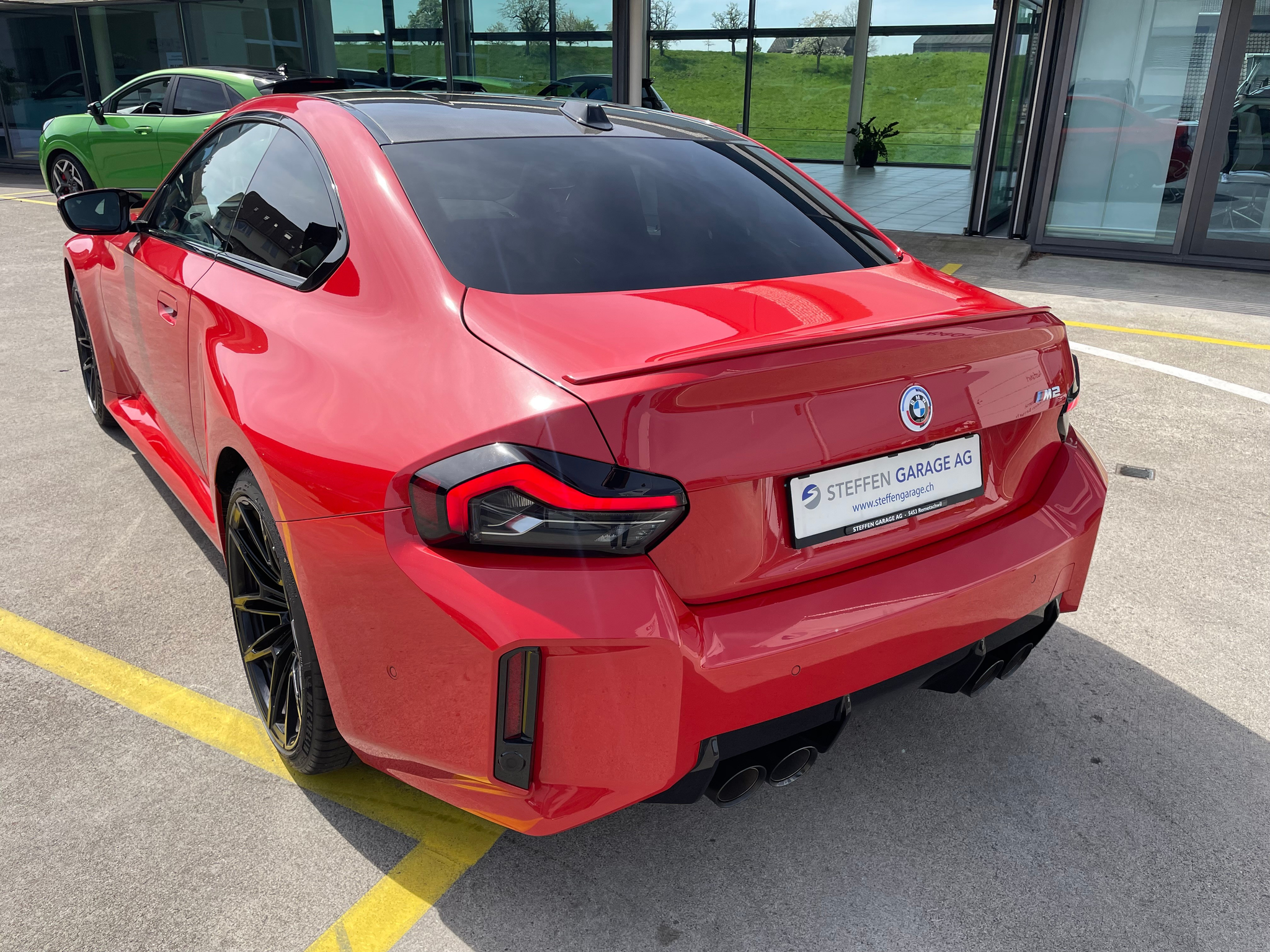 listing desktop thumbnail image 6