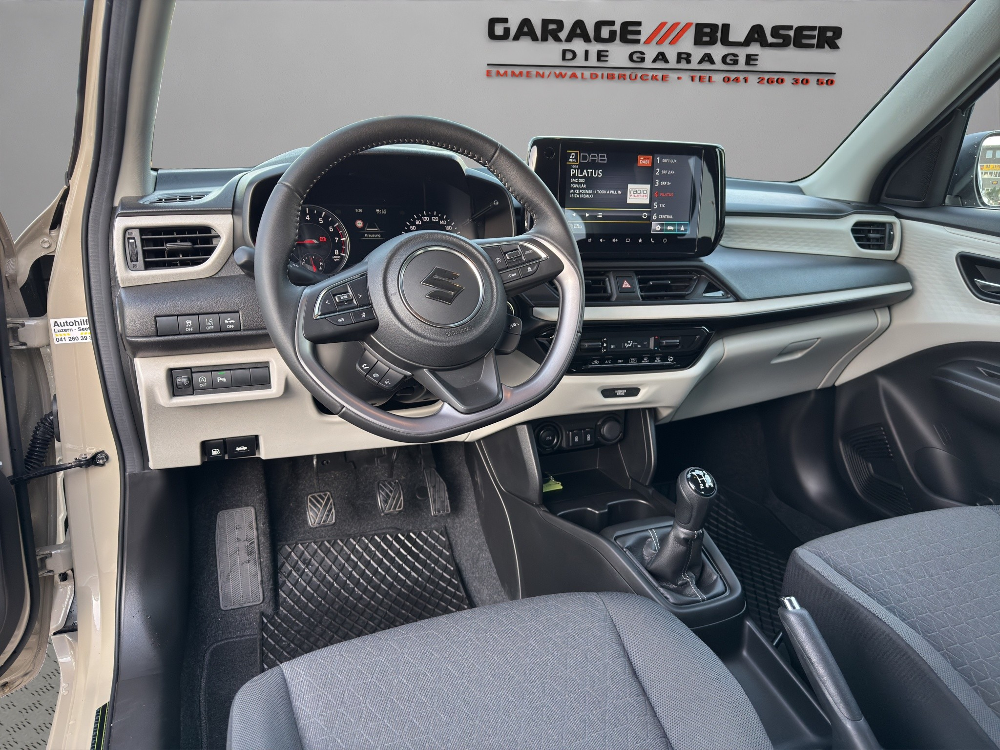 listing desktop thumbnail image 6