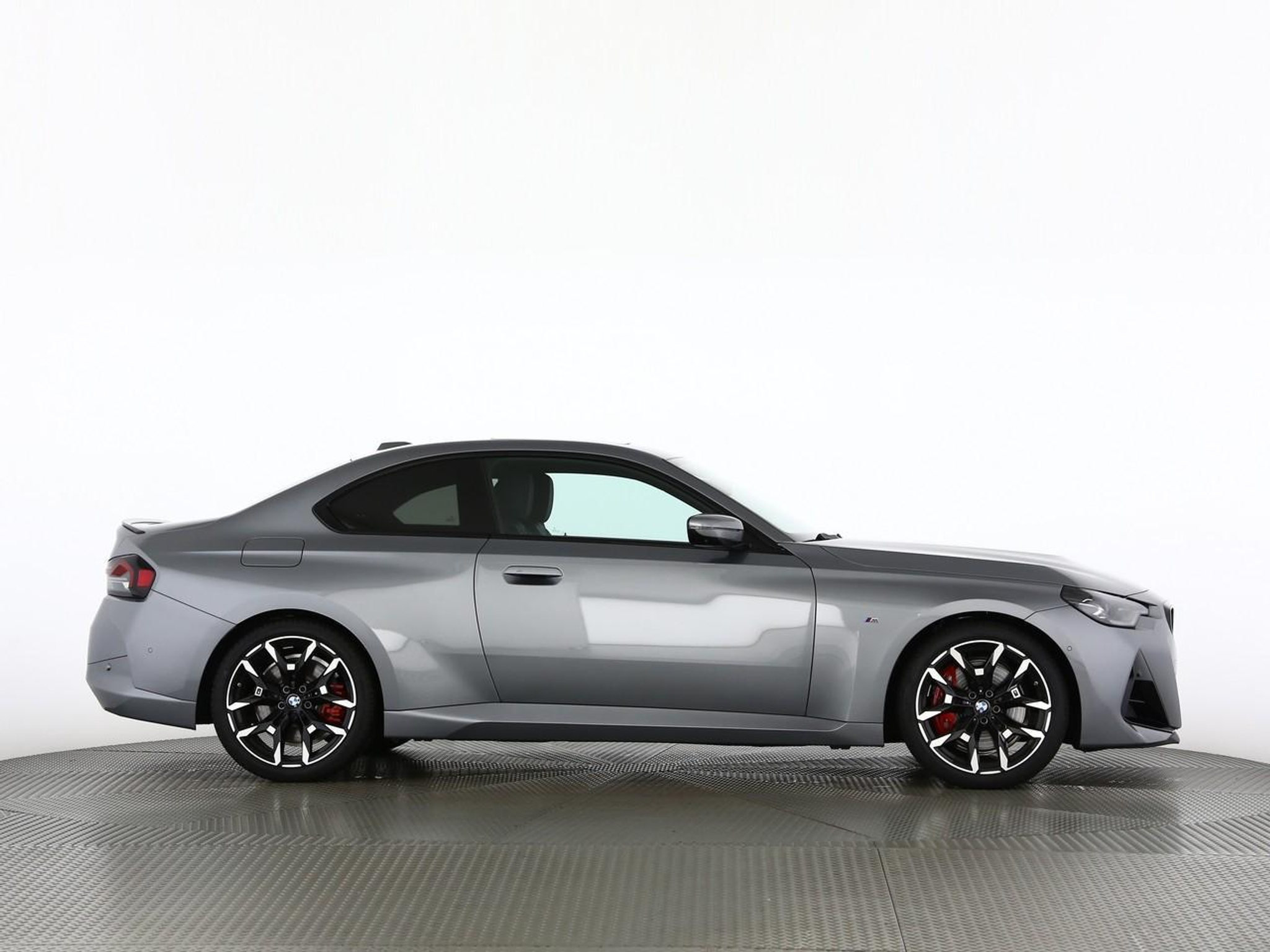 listing desktop thumbnail image 10