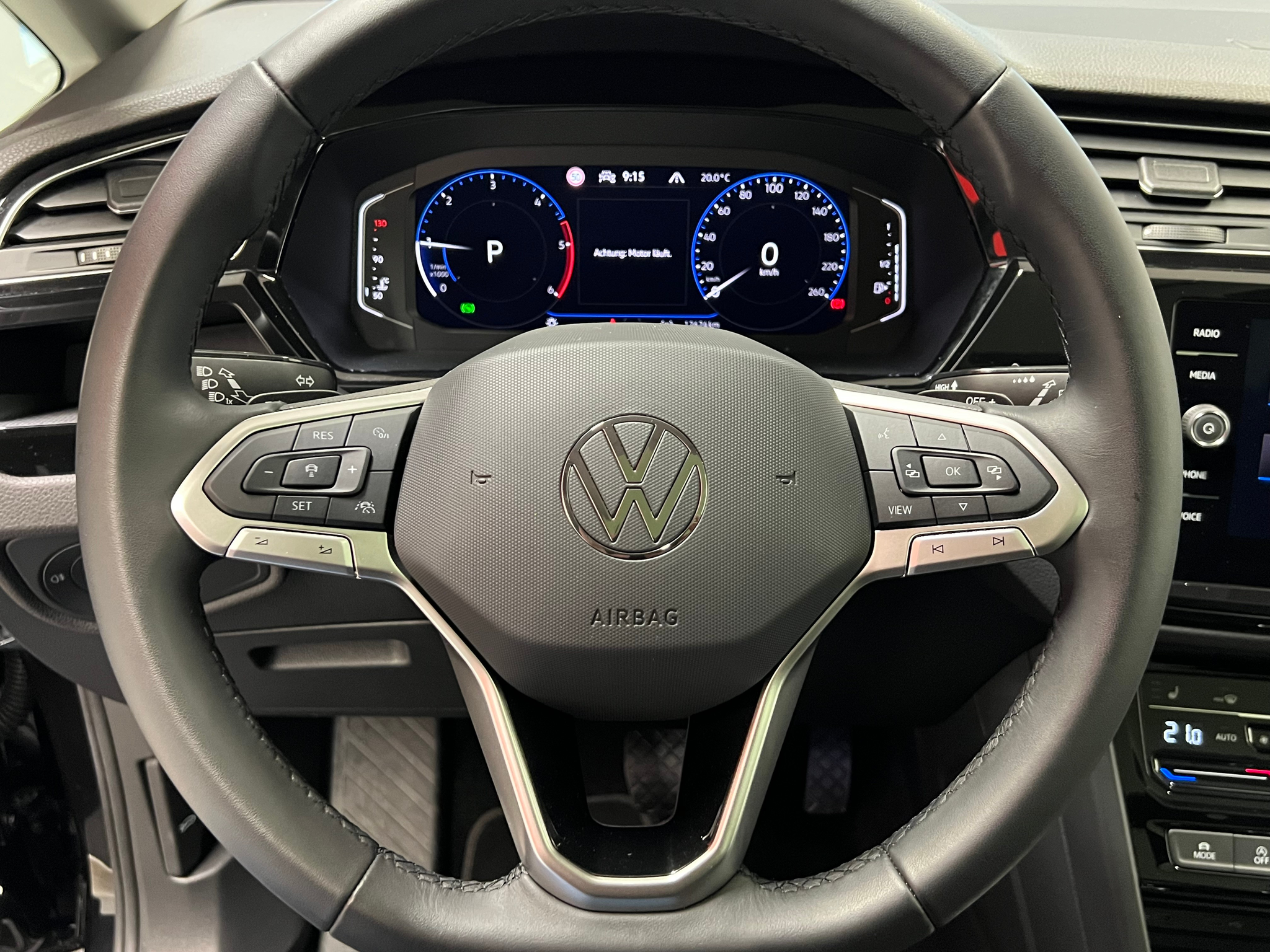 listing desktop thumbnail image 27