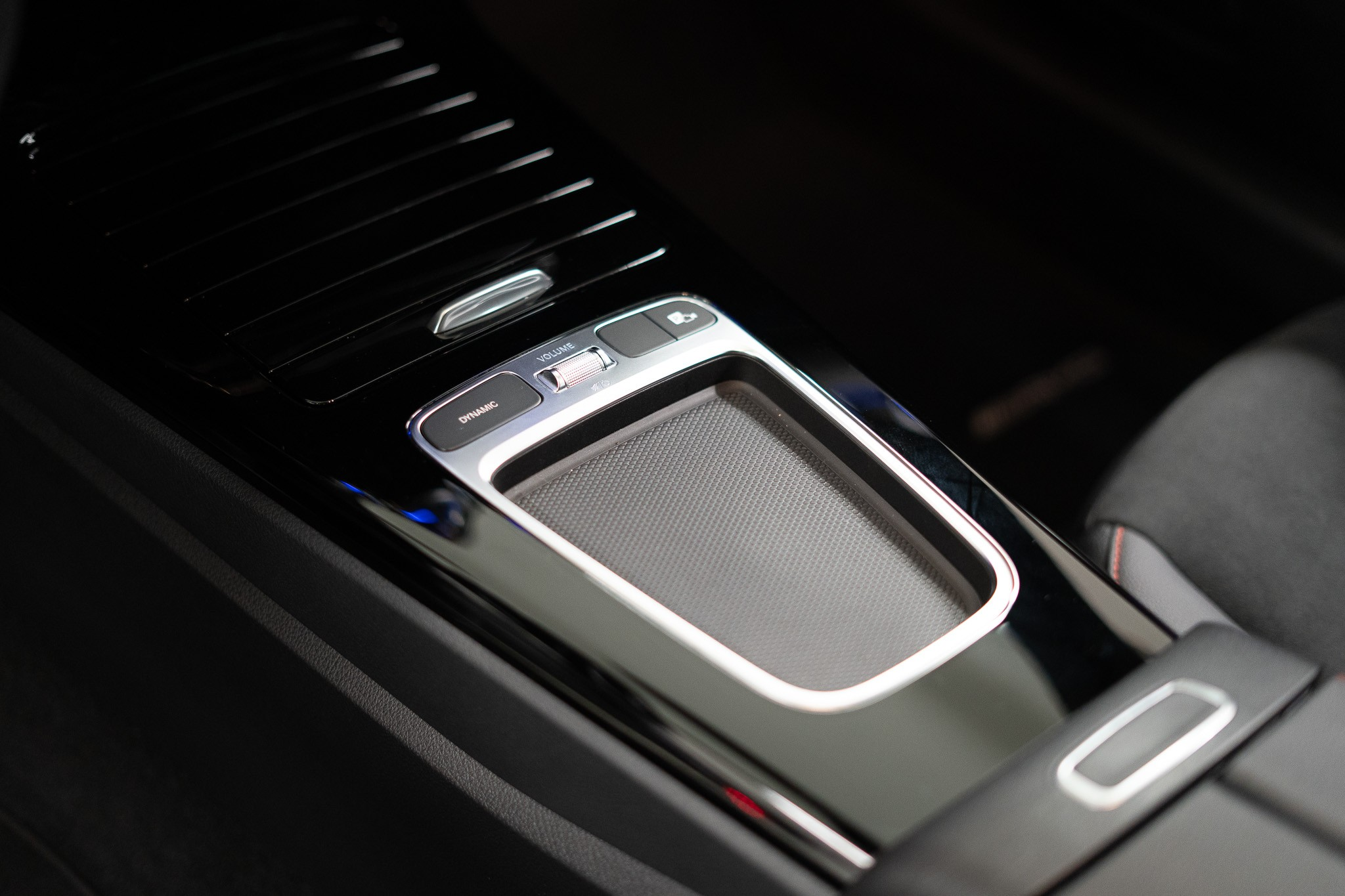 listing desktop thumbnail image 10