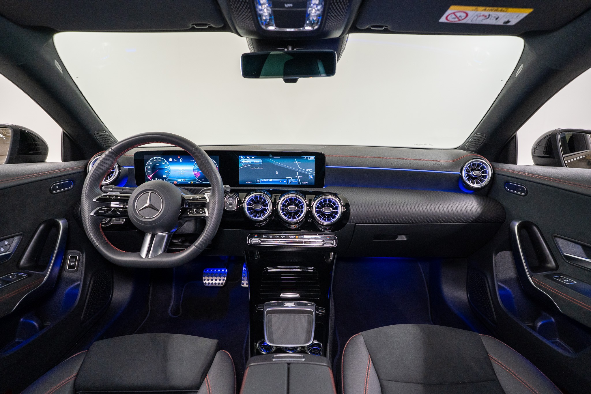 listing desktop thumbnail image 16