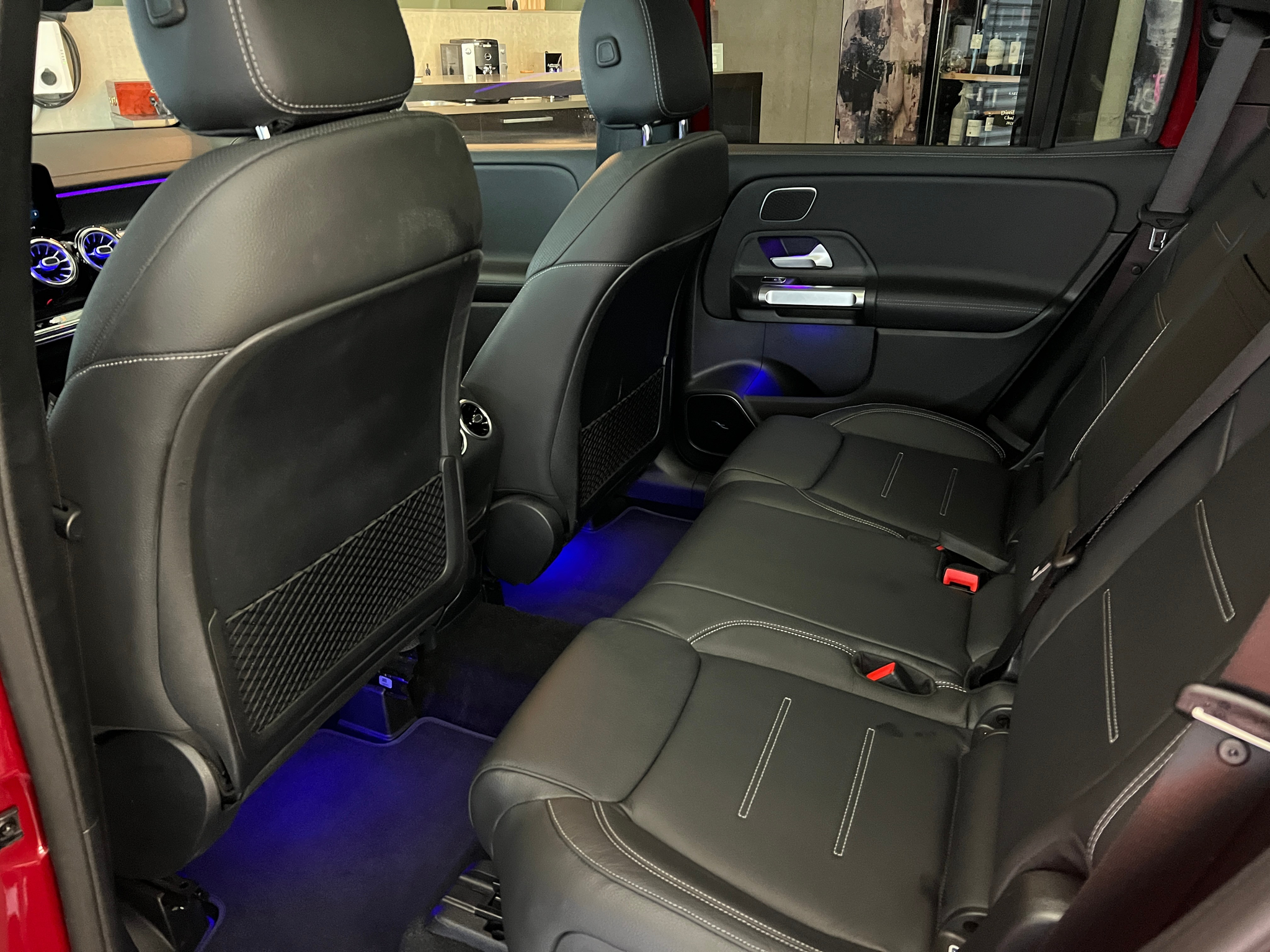 listing desktop thumbnail image 9