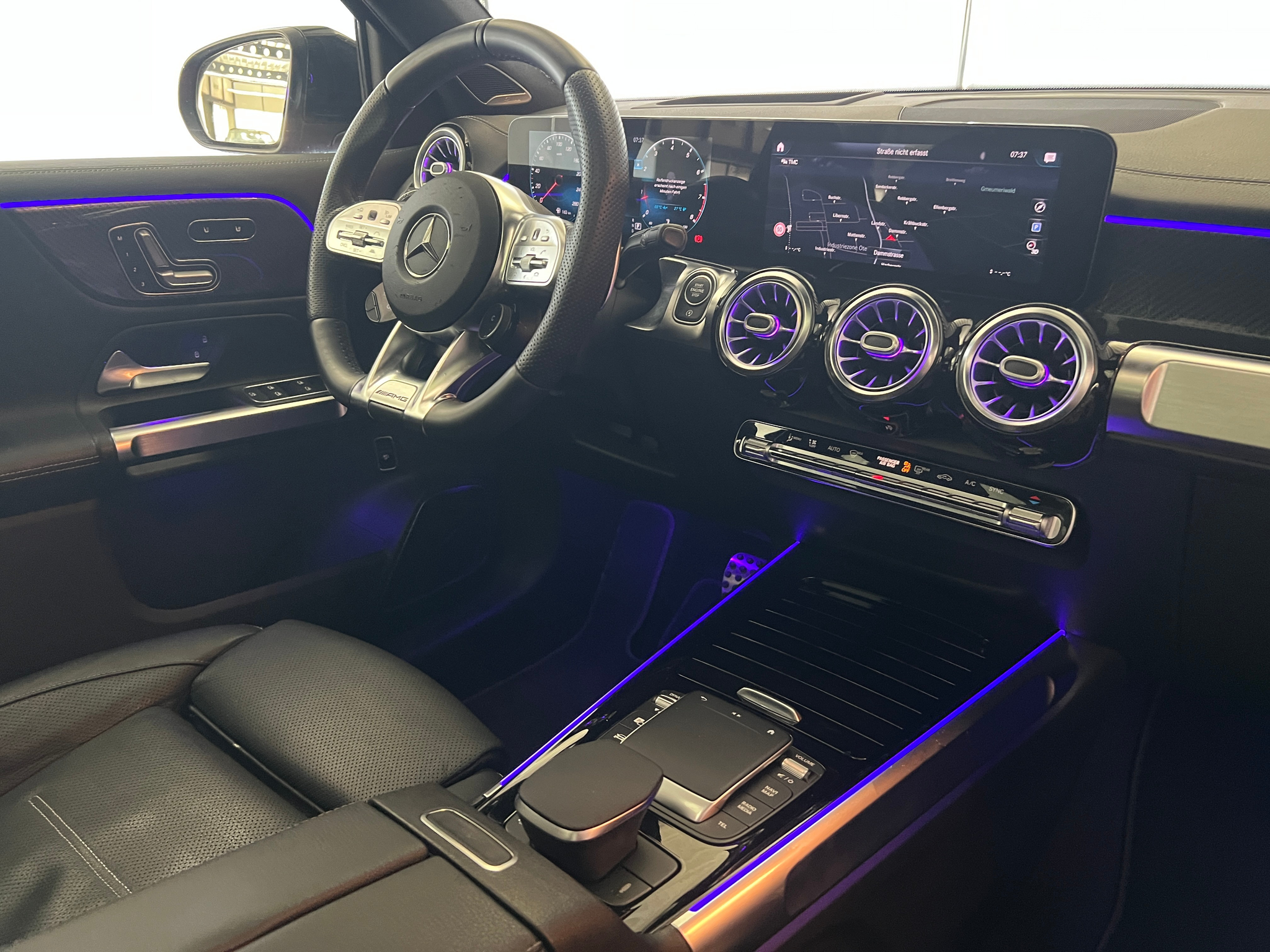 listing desktop thumbnail image 26