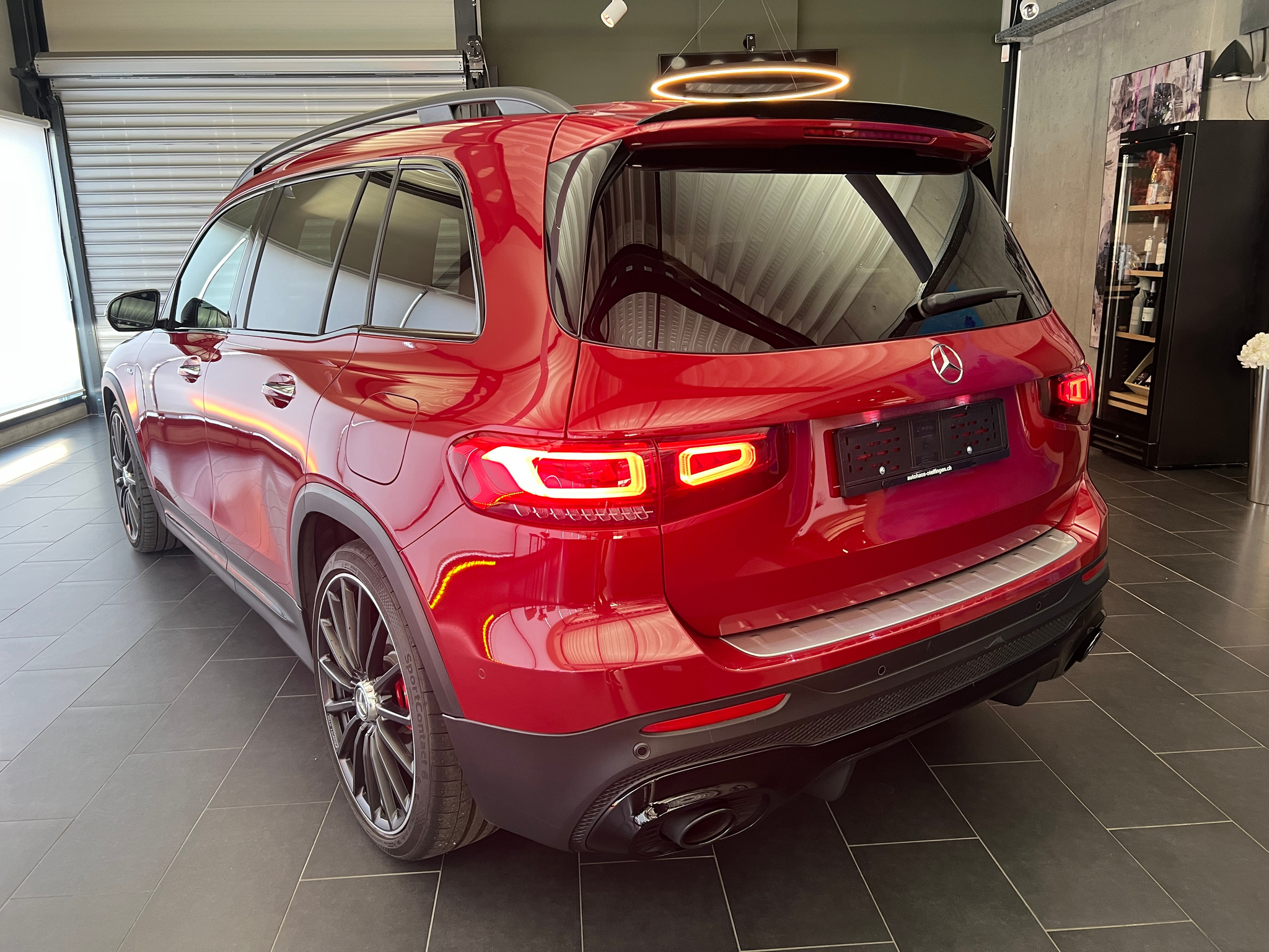 listing desktop thumbnail image 21