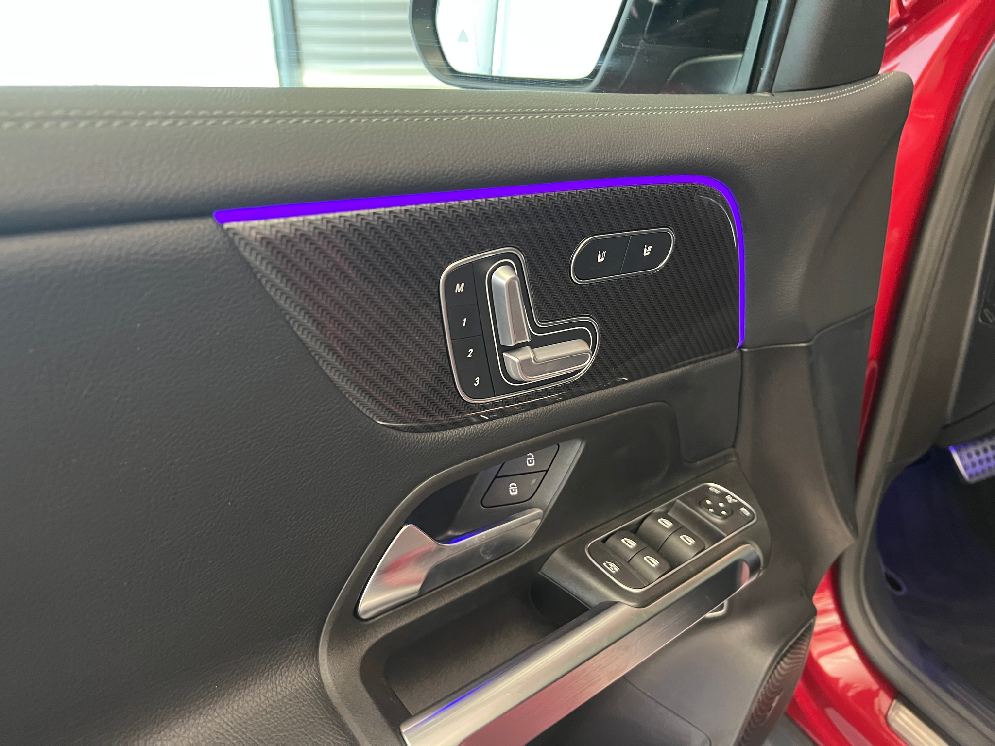 listing desktop thumbnail image 12