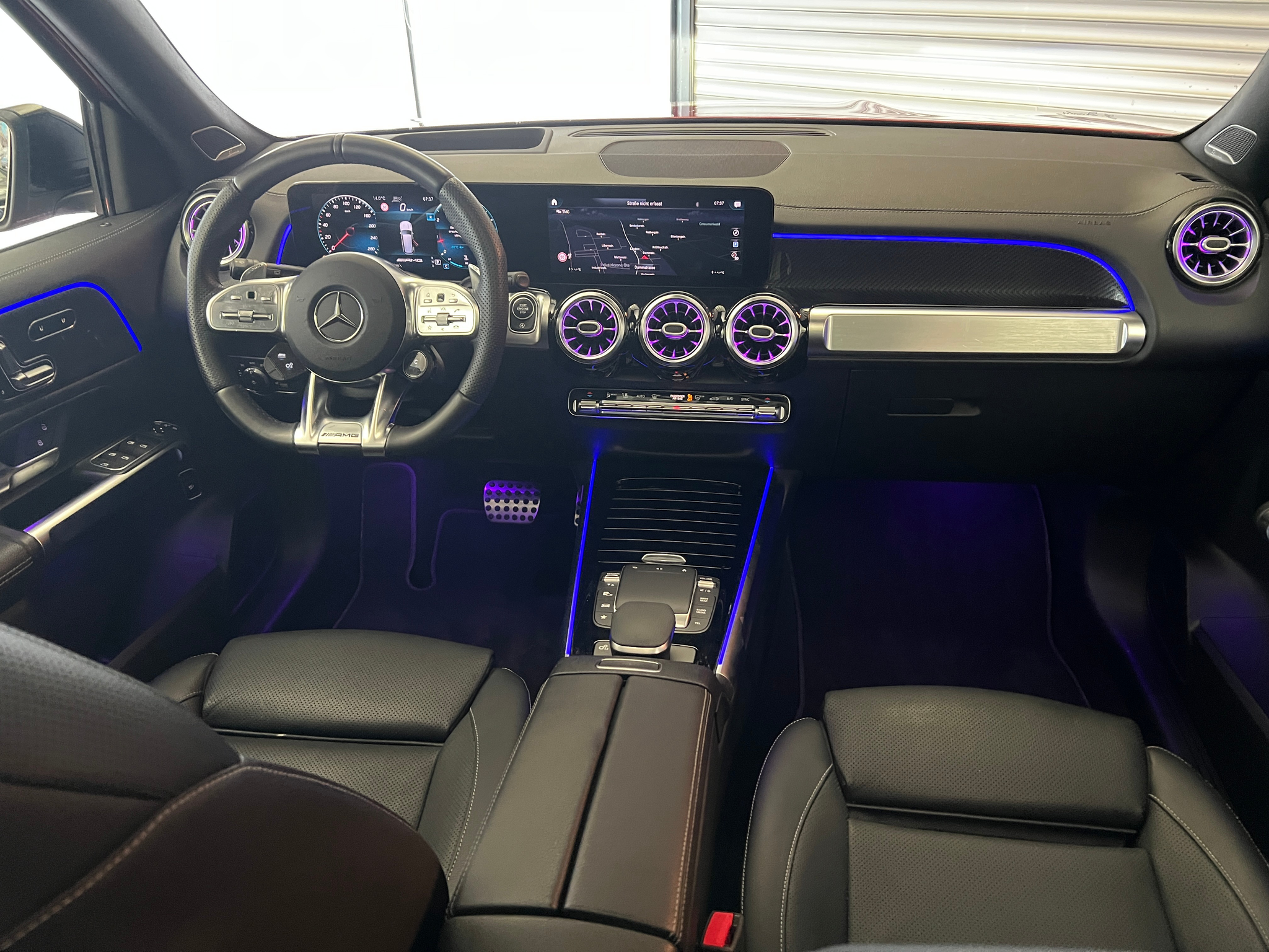 listing desktop thumbnail image 24