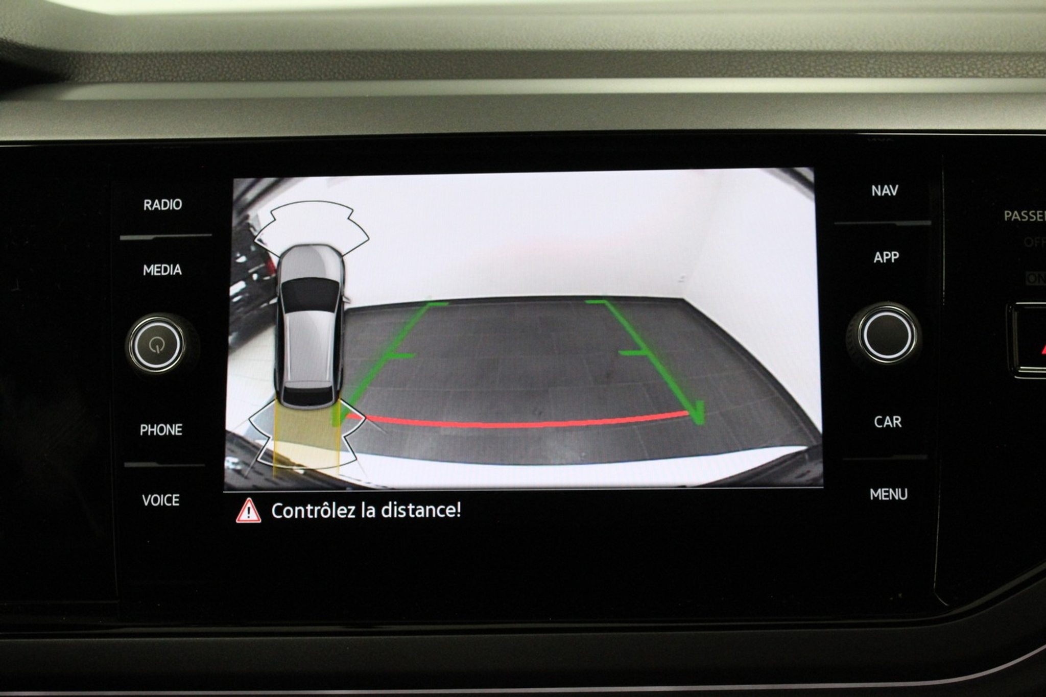 listing desktop thumbnail image 8