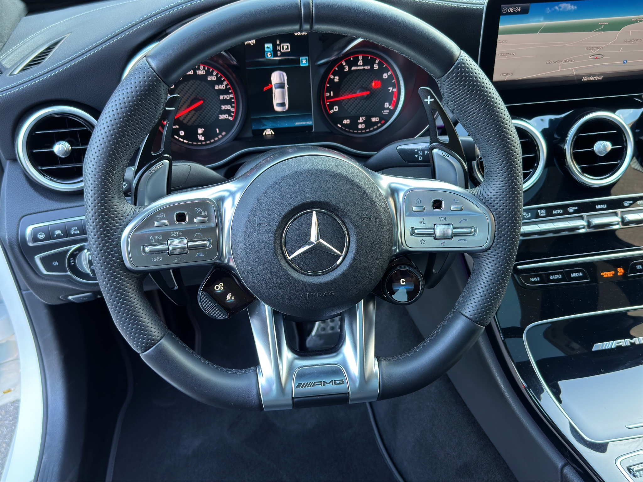 listing desktop thumbnail image 16