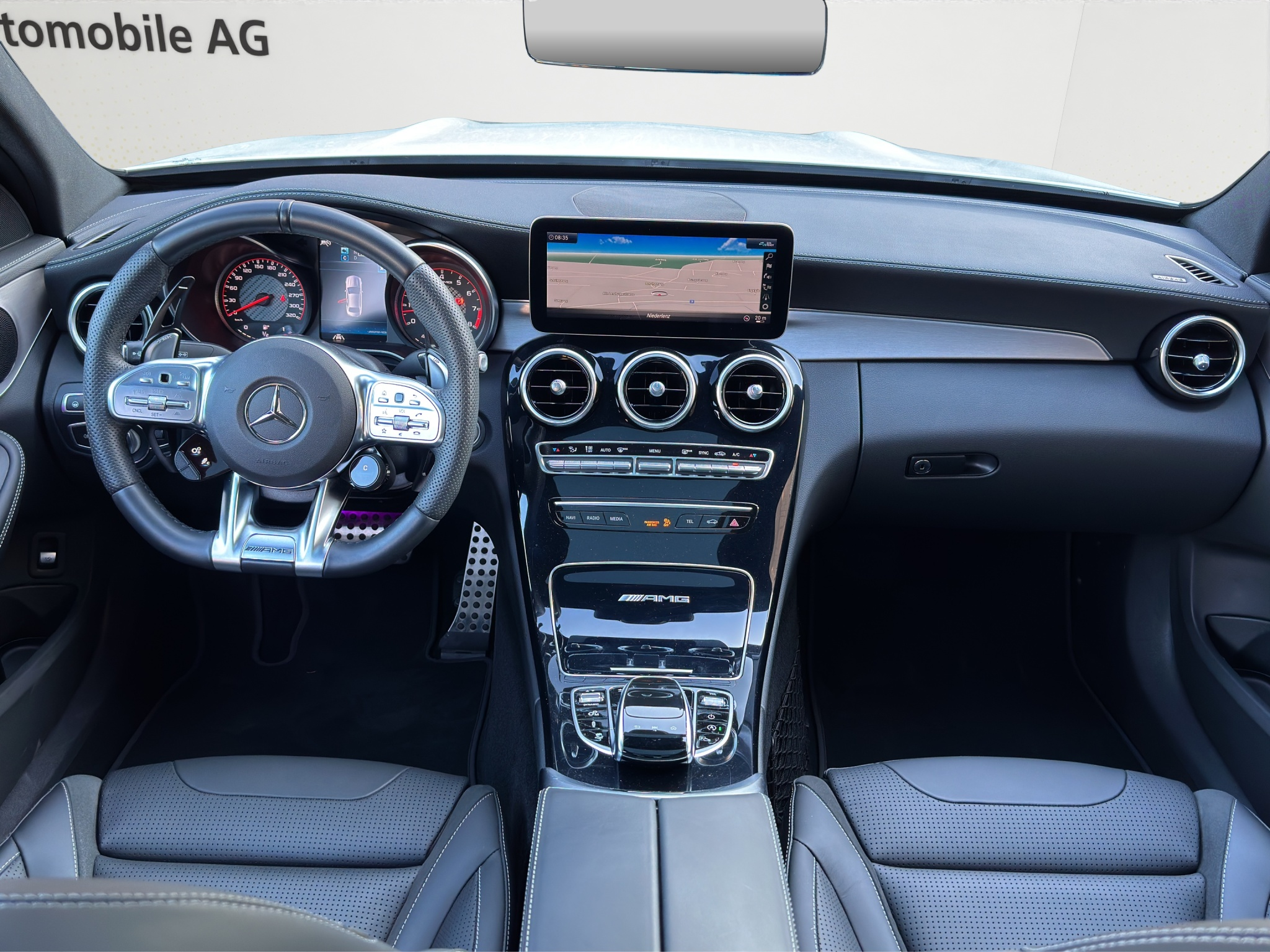 listing desktop thumbnail image 10