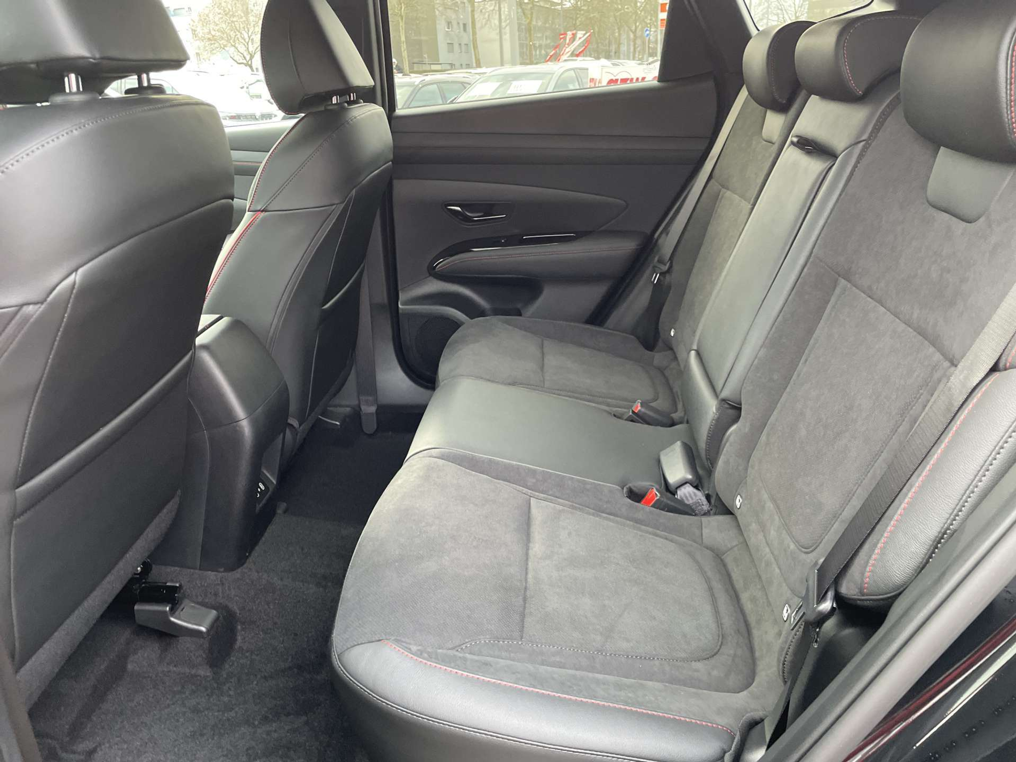 listing desktop thumbnail image 5