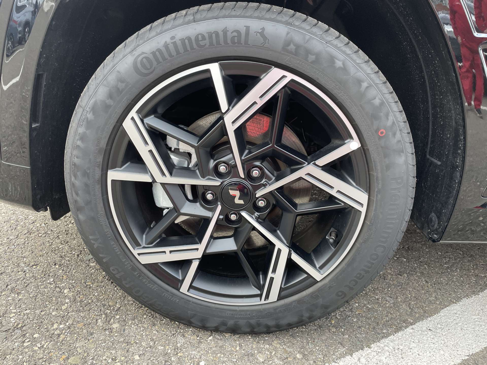 listing desktop thumbnail image 7