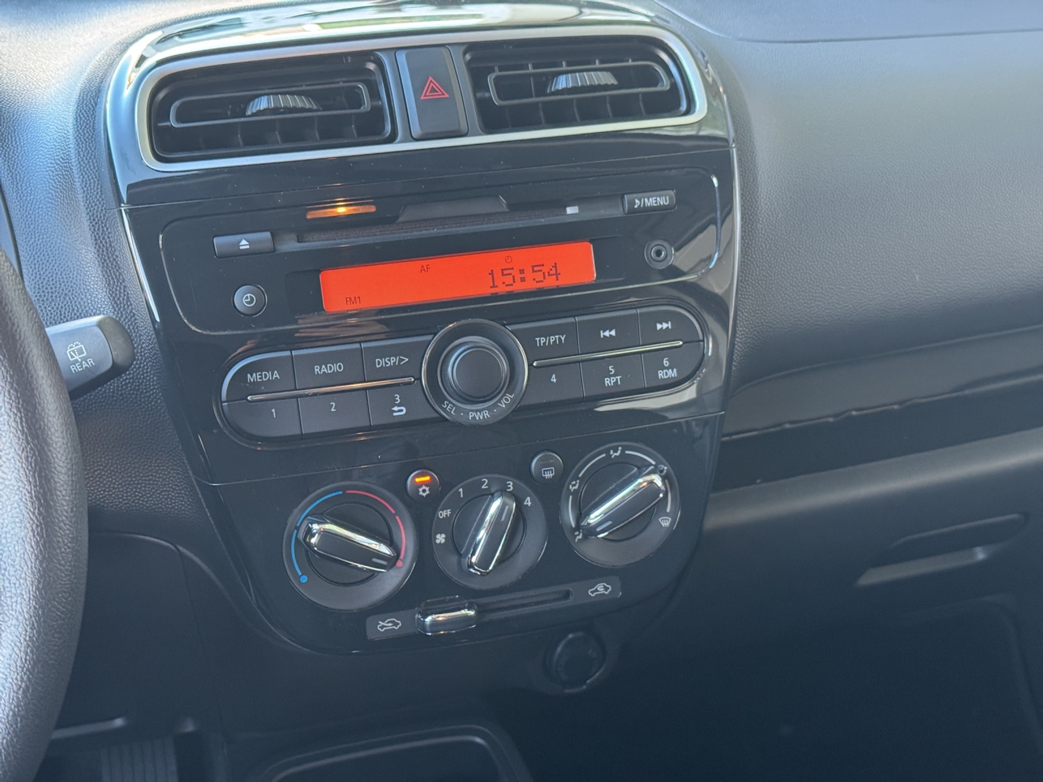 listing desktop thumbnail image 10