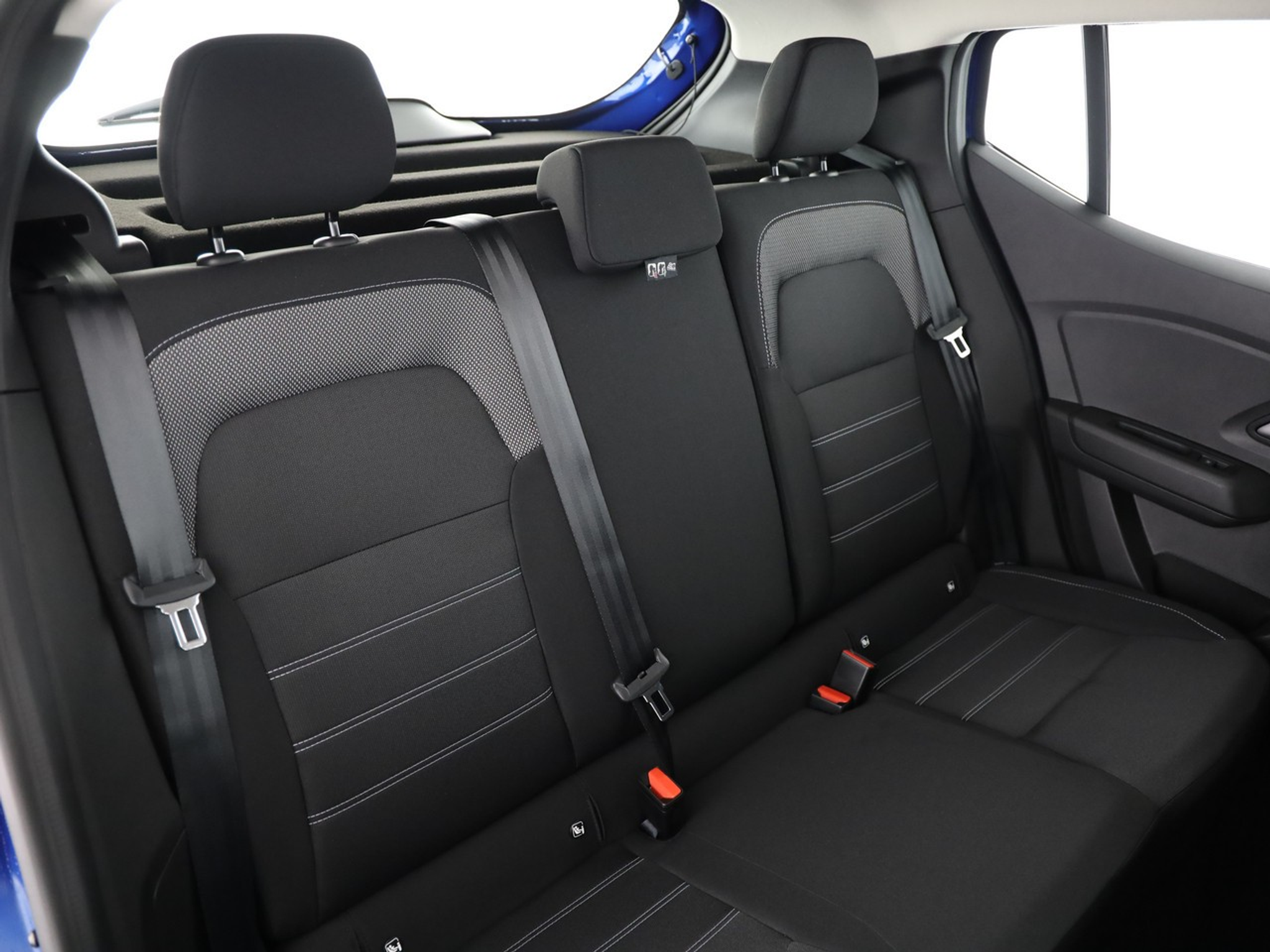 listing desktop thumbnail image 7