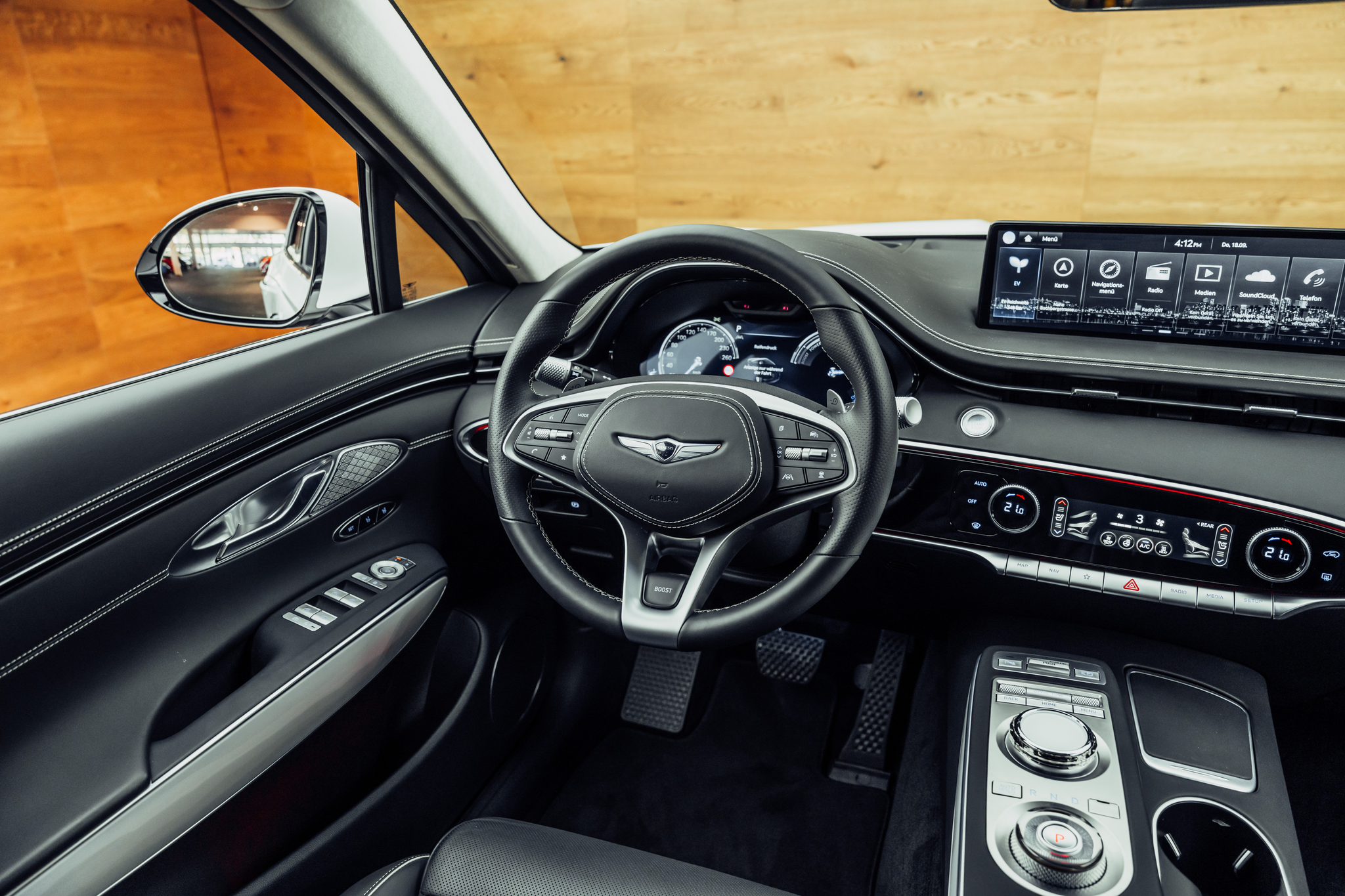 listing desktop thumbnail image 14