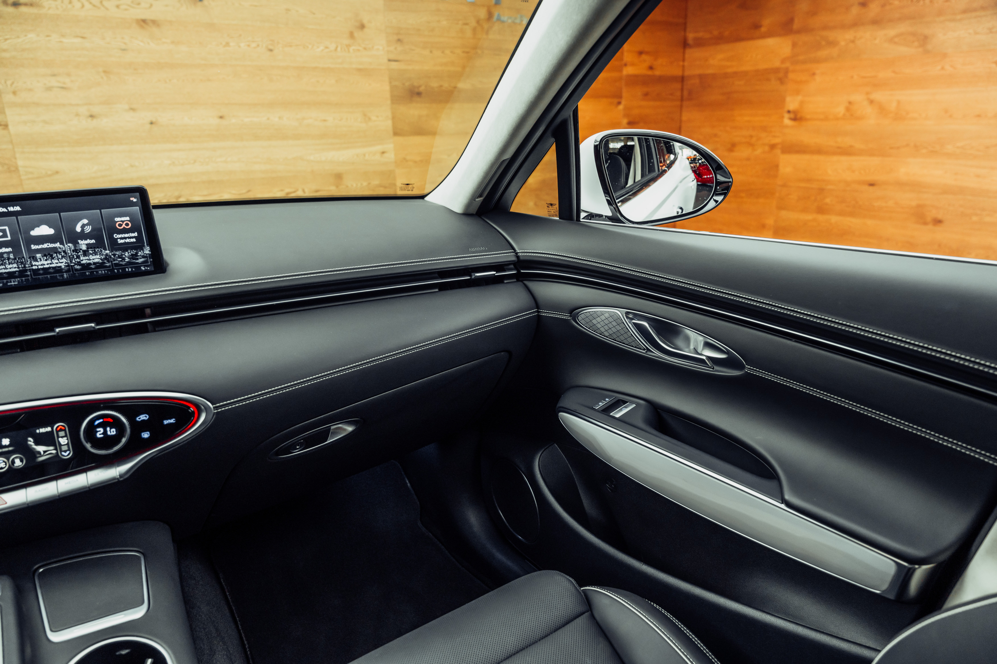 listing desktop thumbnail image 9