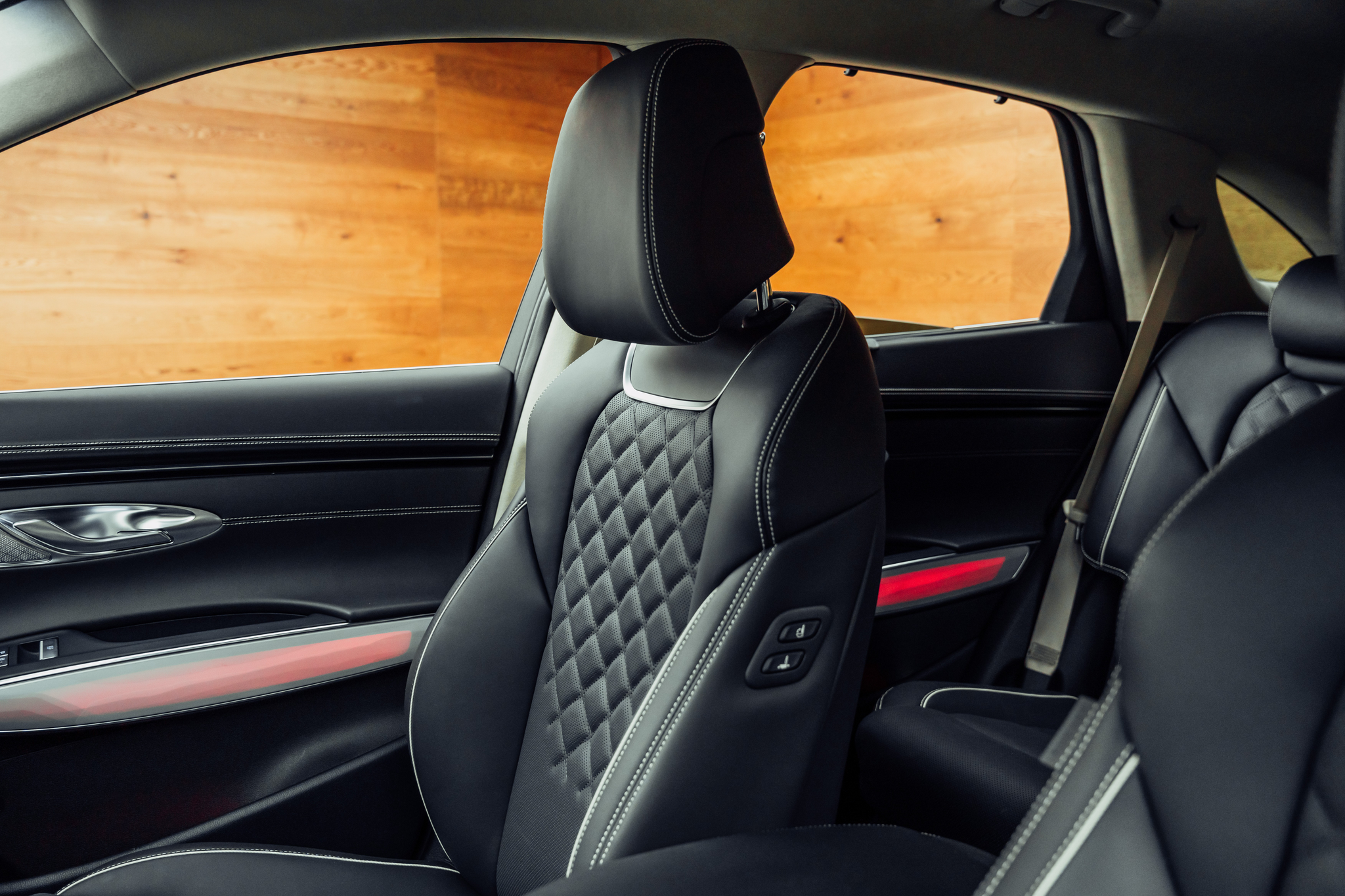 listing desktop thumbnail image 5