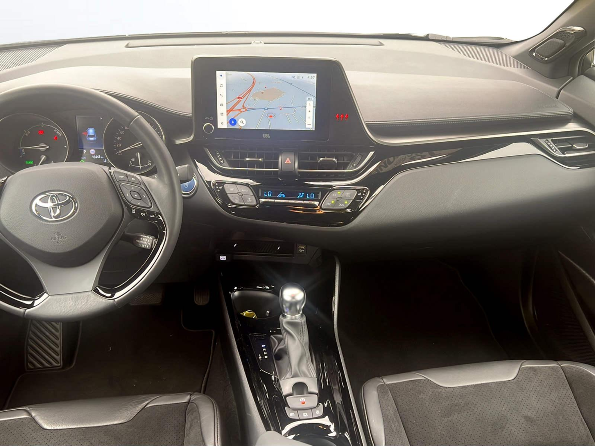 listing desktop thumbnail image 9