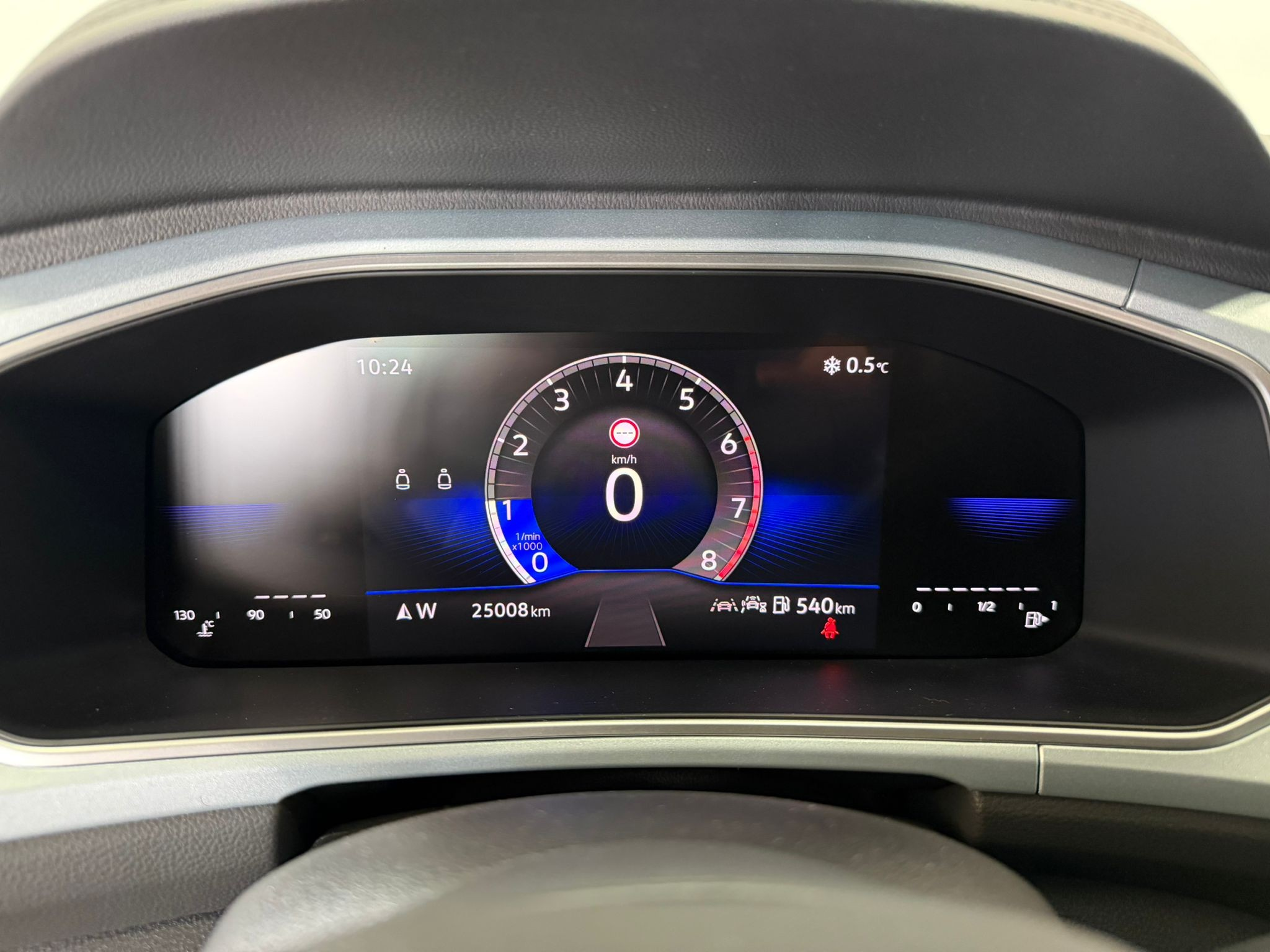 listing desktop thumbnail image 14