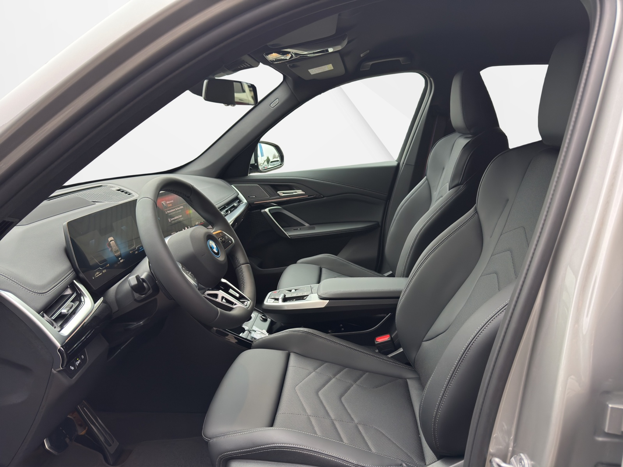 listing desktop thumbnail image 11