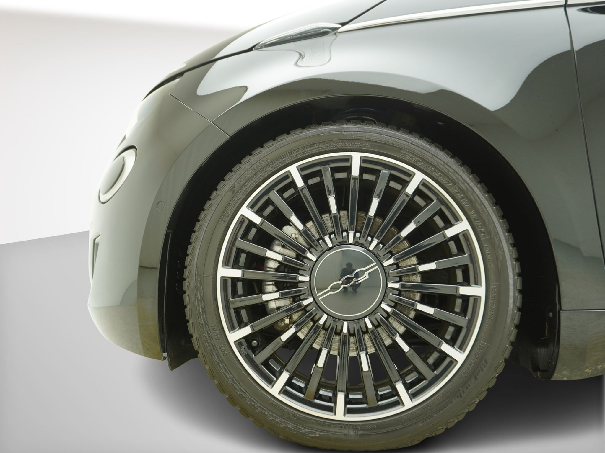 listing desktop thumbnail image 7