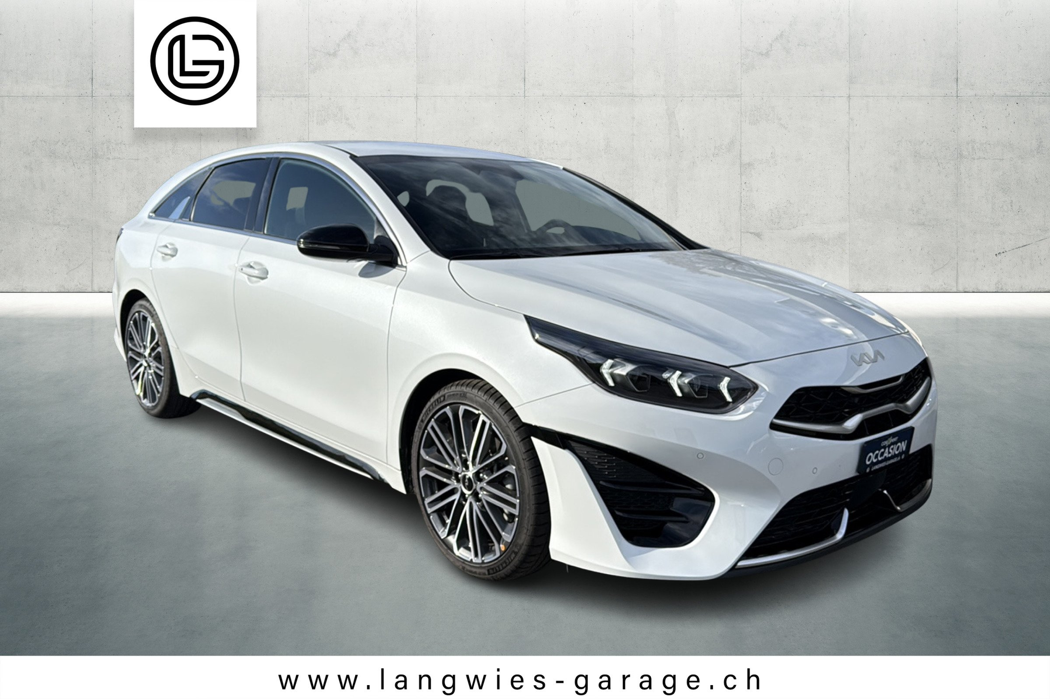 listing desktop thumbnail image 4