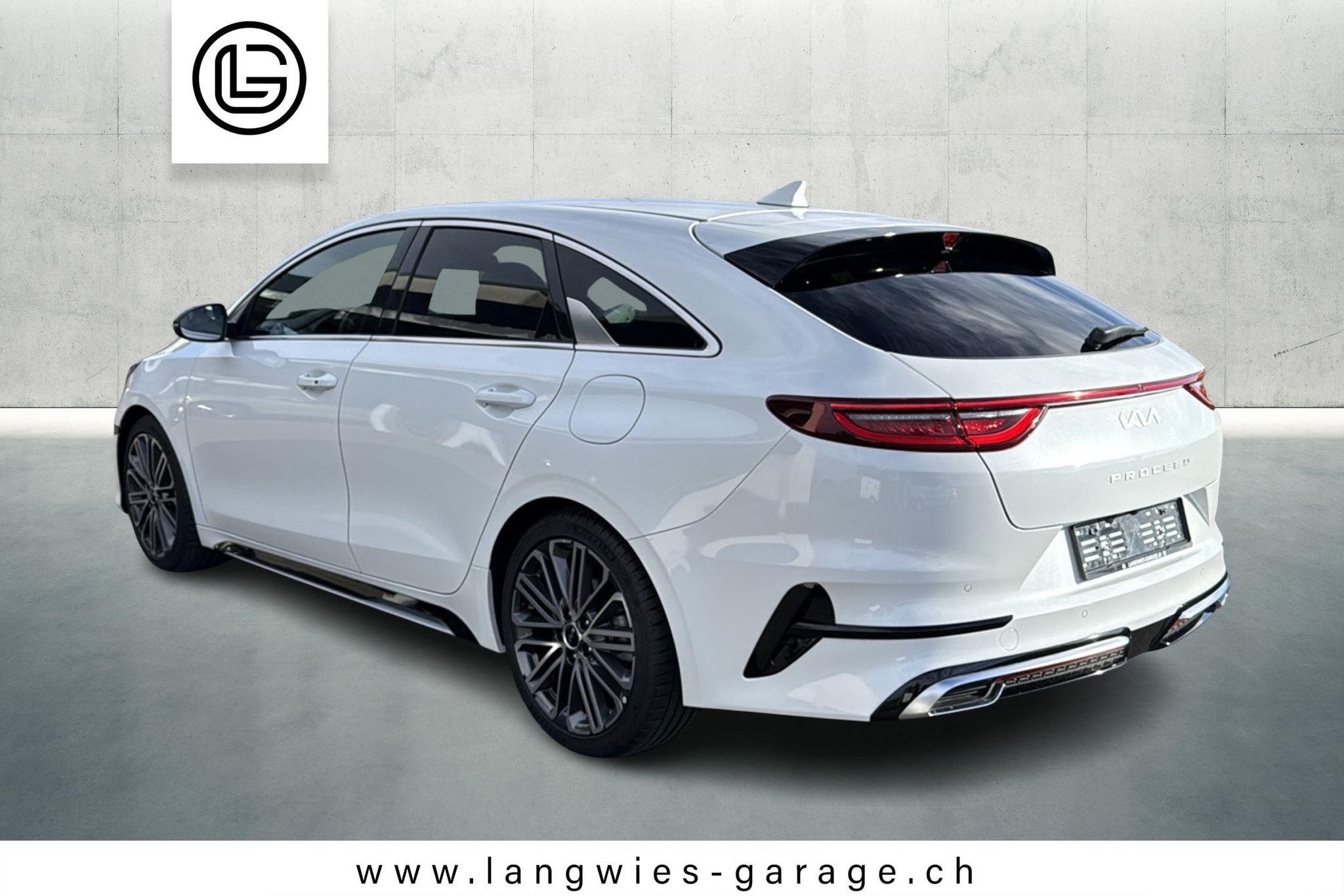 listing desktop thumbnail image 2