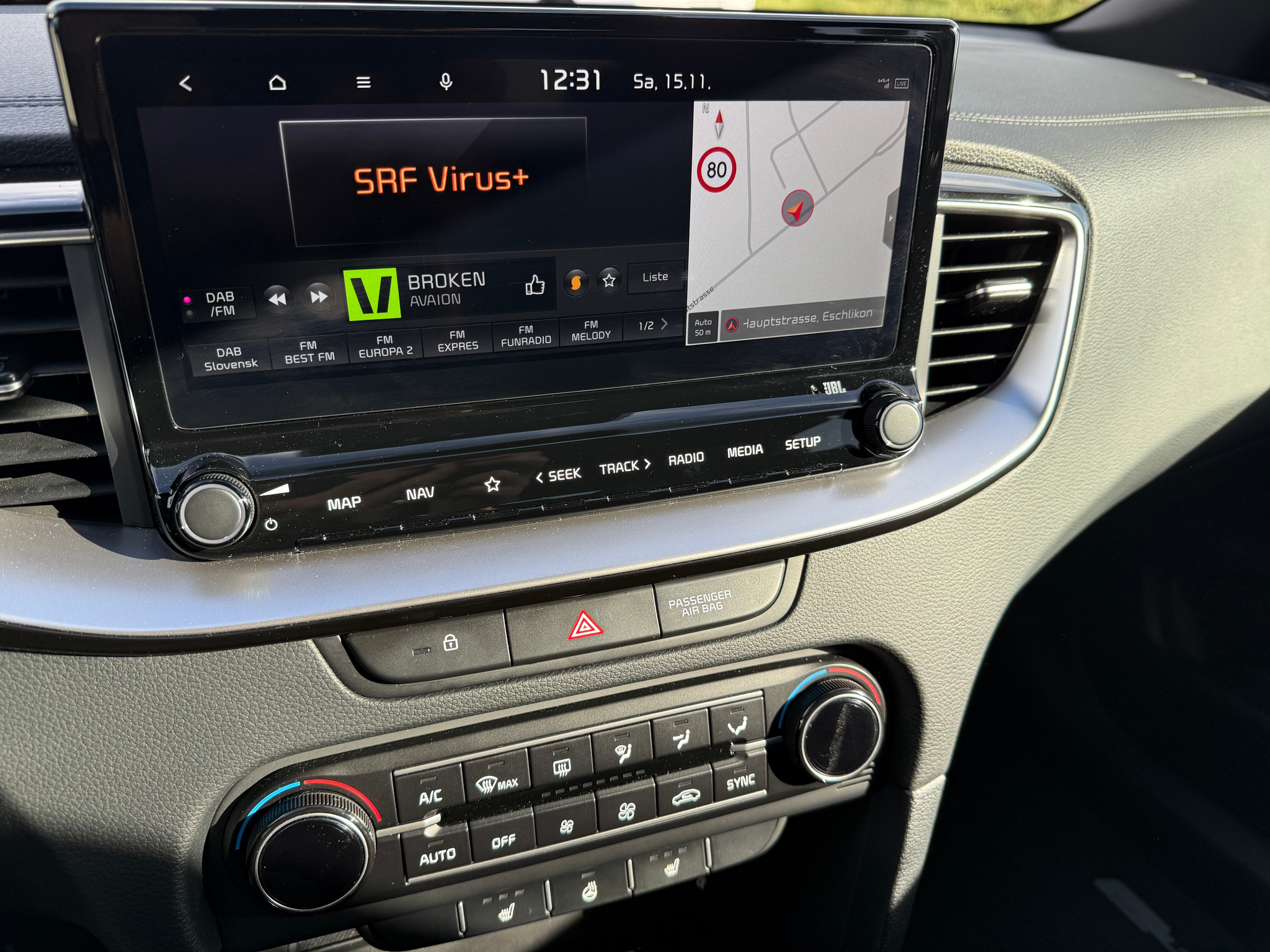 listing desktop thumbnail image 10