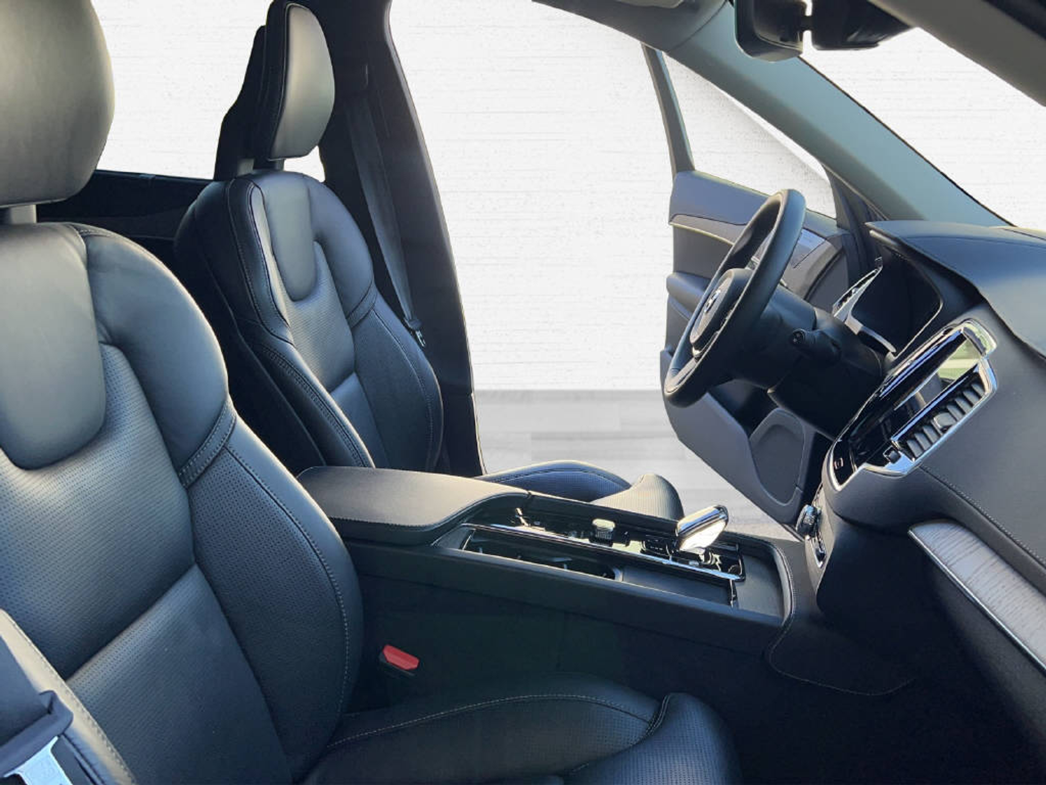 listing desktop thumbnail image 11