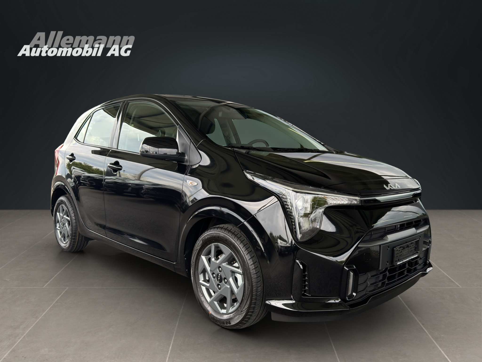 listing desktop thumbnail image 7