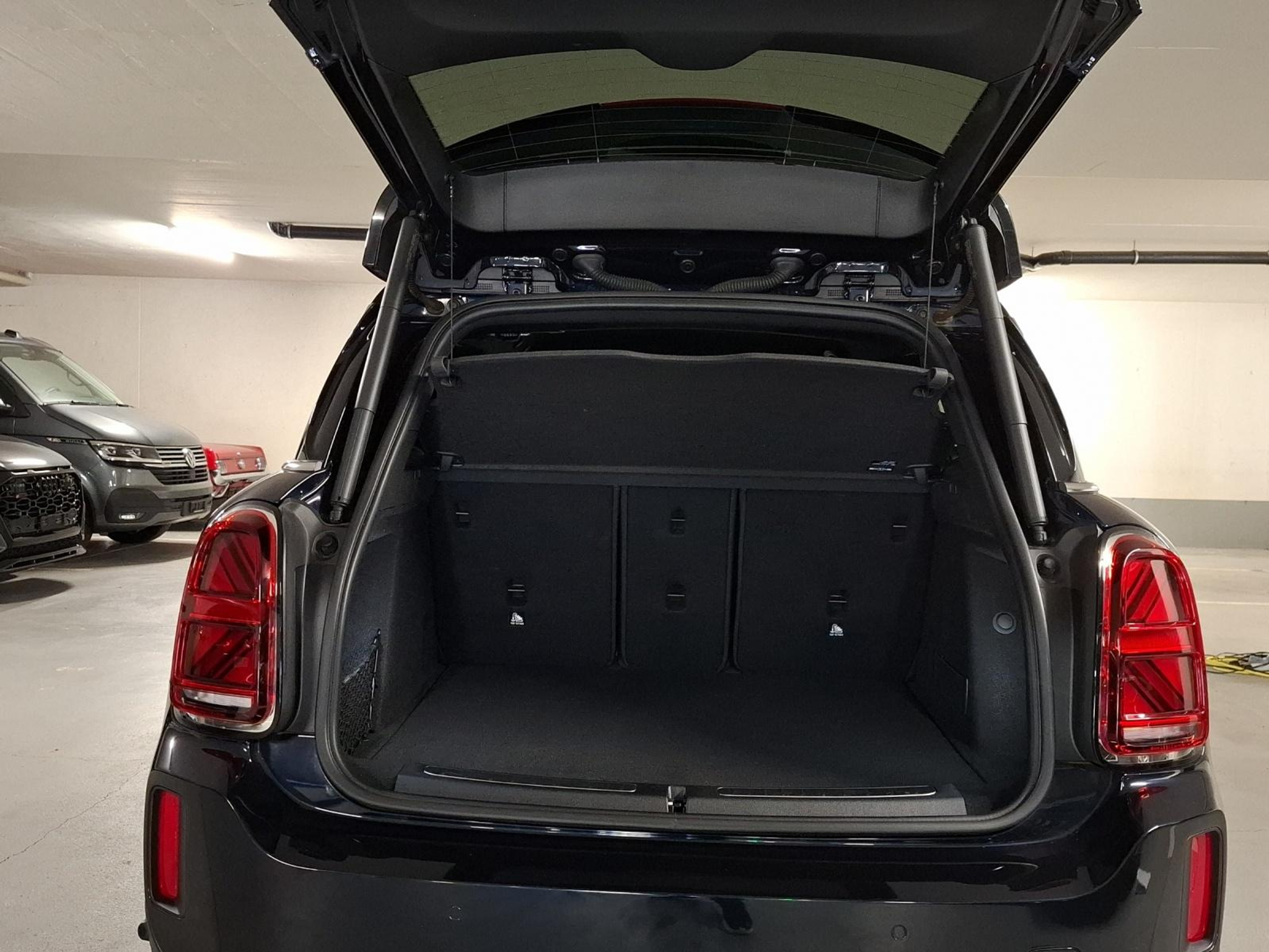 listing desktop thumbnail image 14