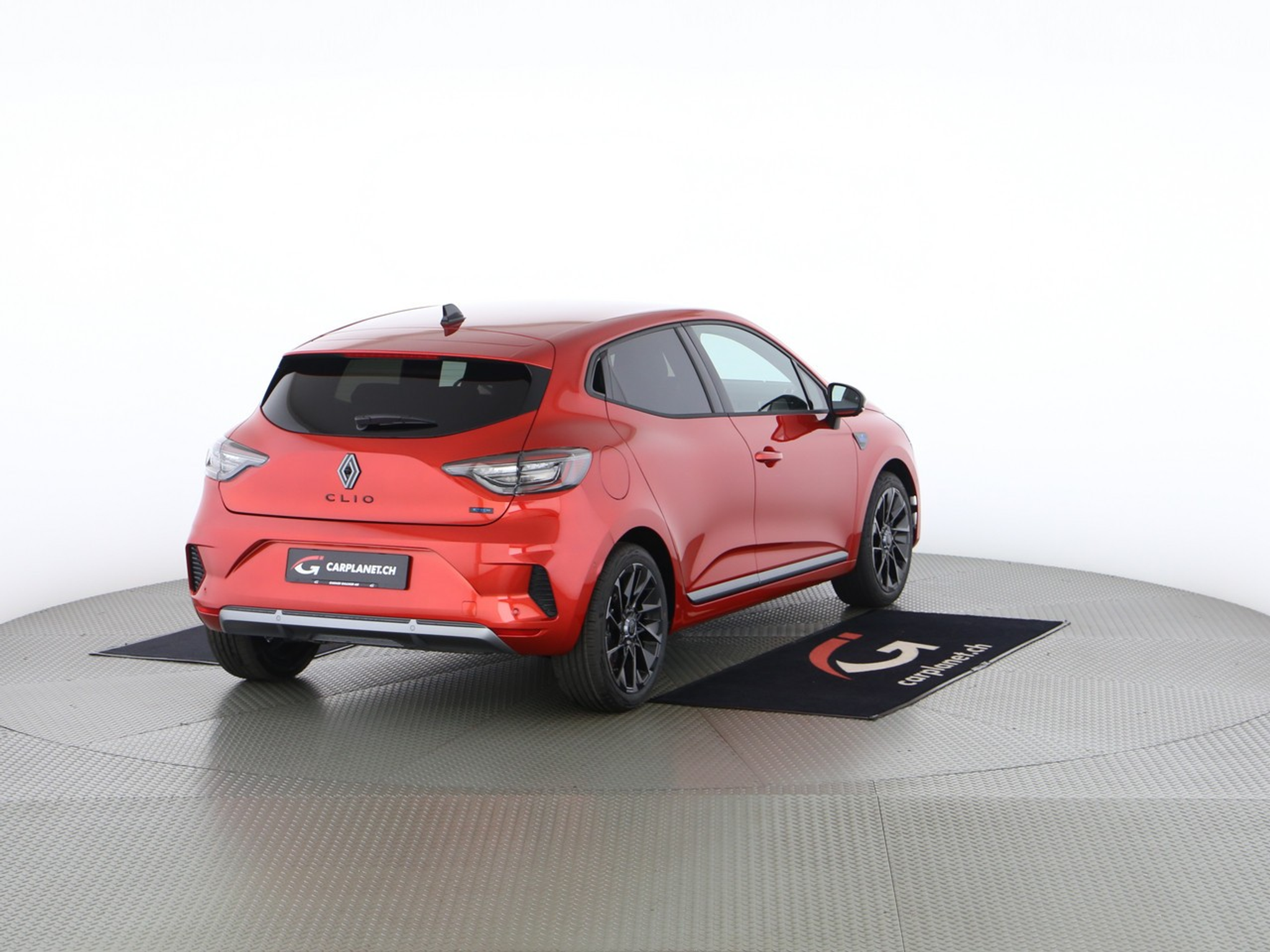 listing desktop thumbnail image 2