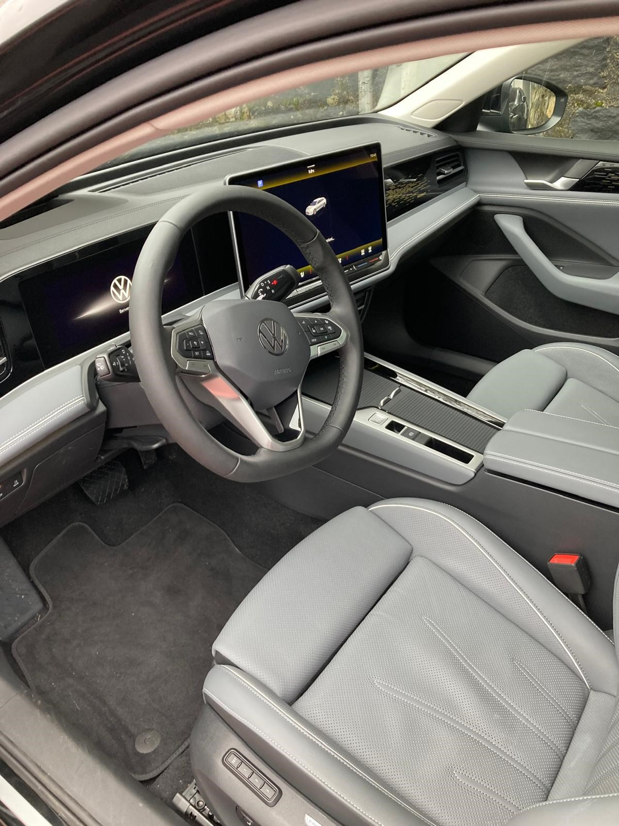 listing desktop thumbnail image 8