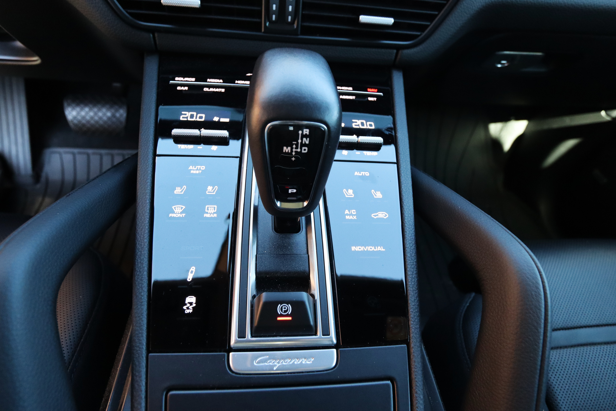 listing desktop thumbnail image 22