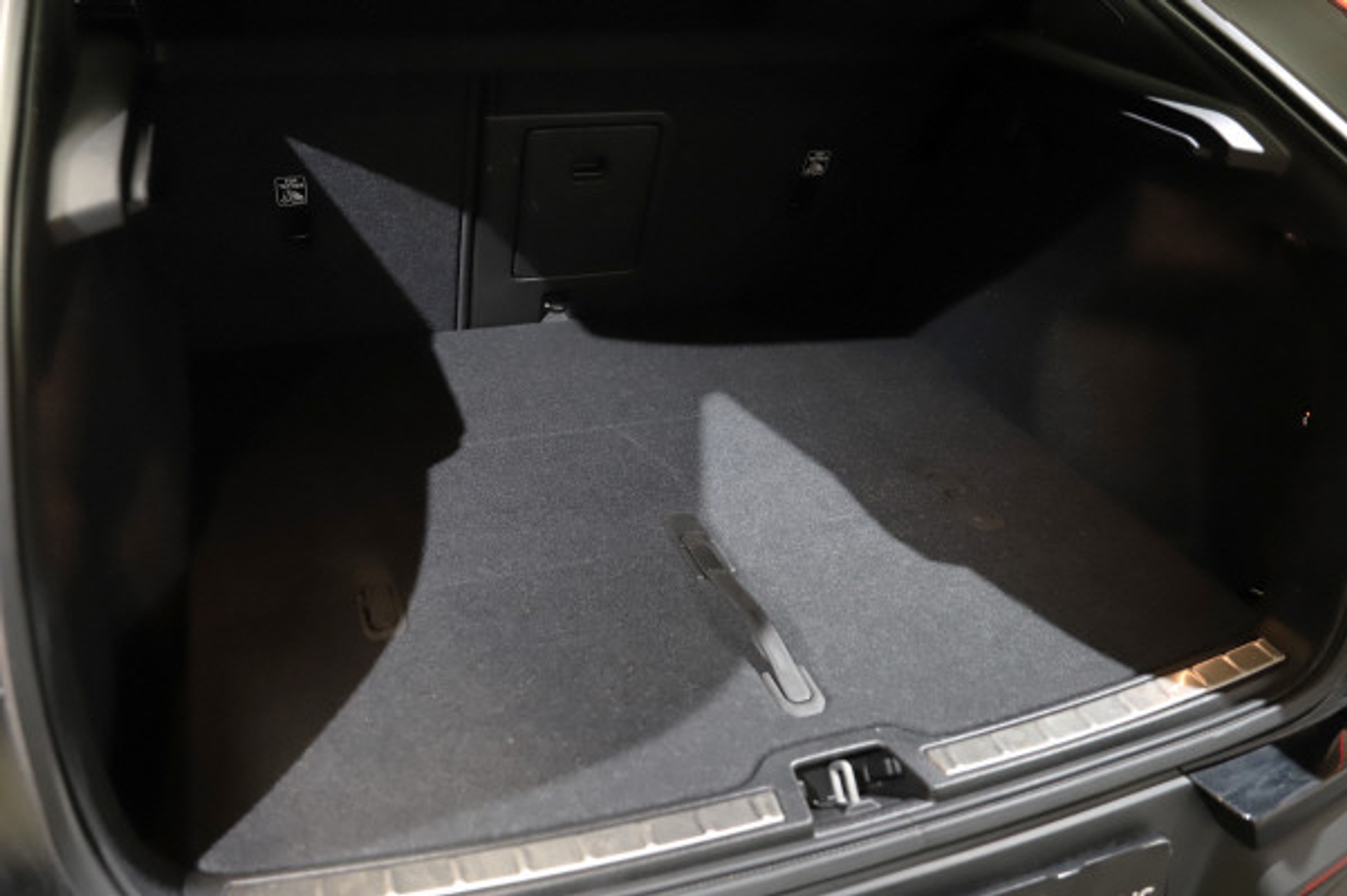 listing desktop thumbnail image 11