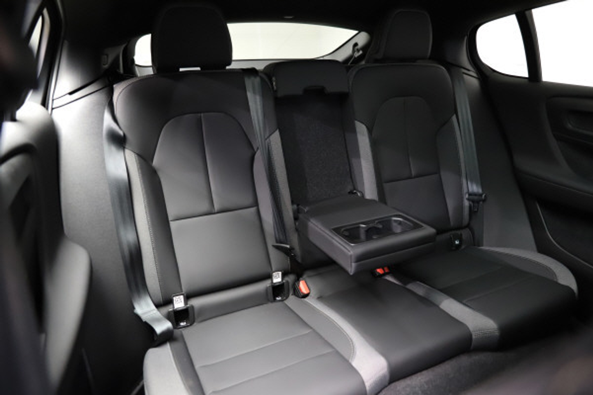 listing desktop thumbnail image 10