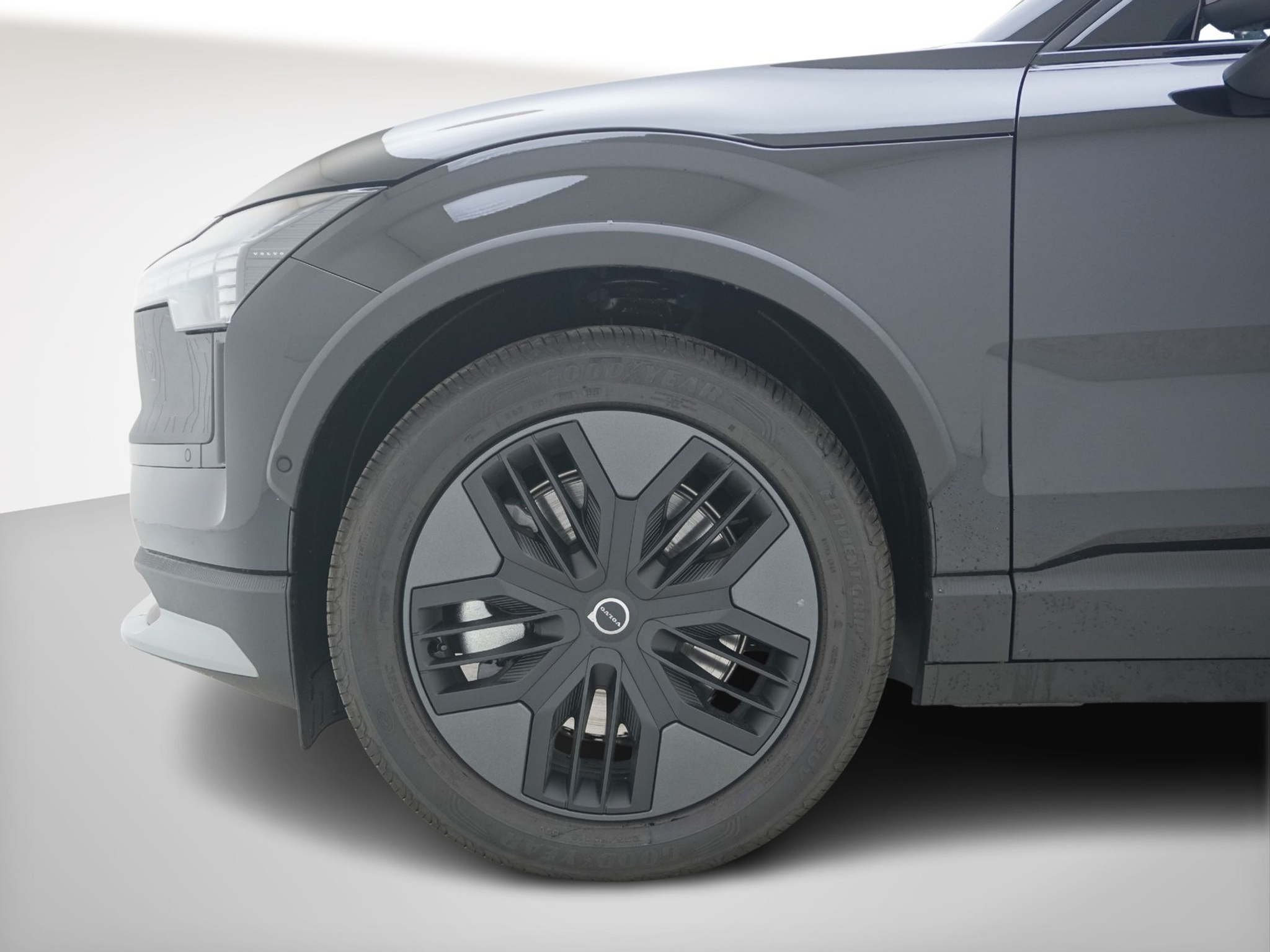 listing desktop thumbnail image 8