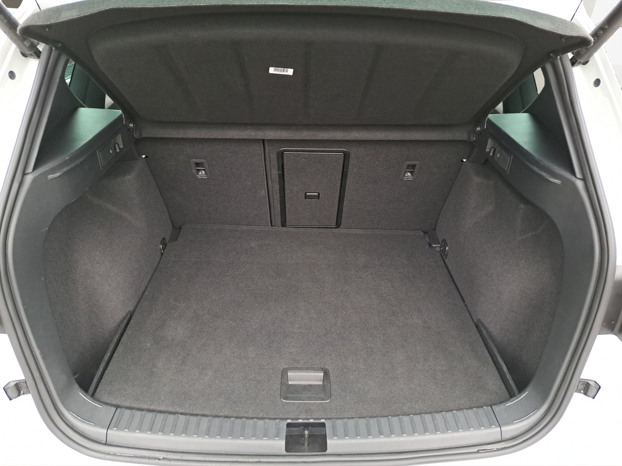 listing desktop thumbnail image 15