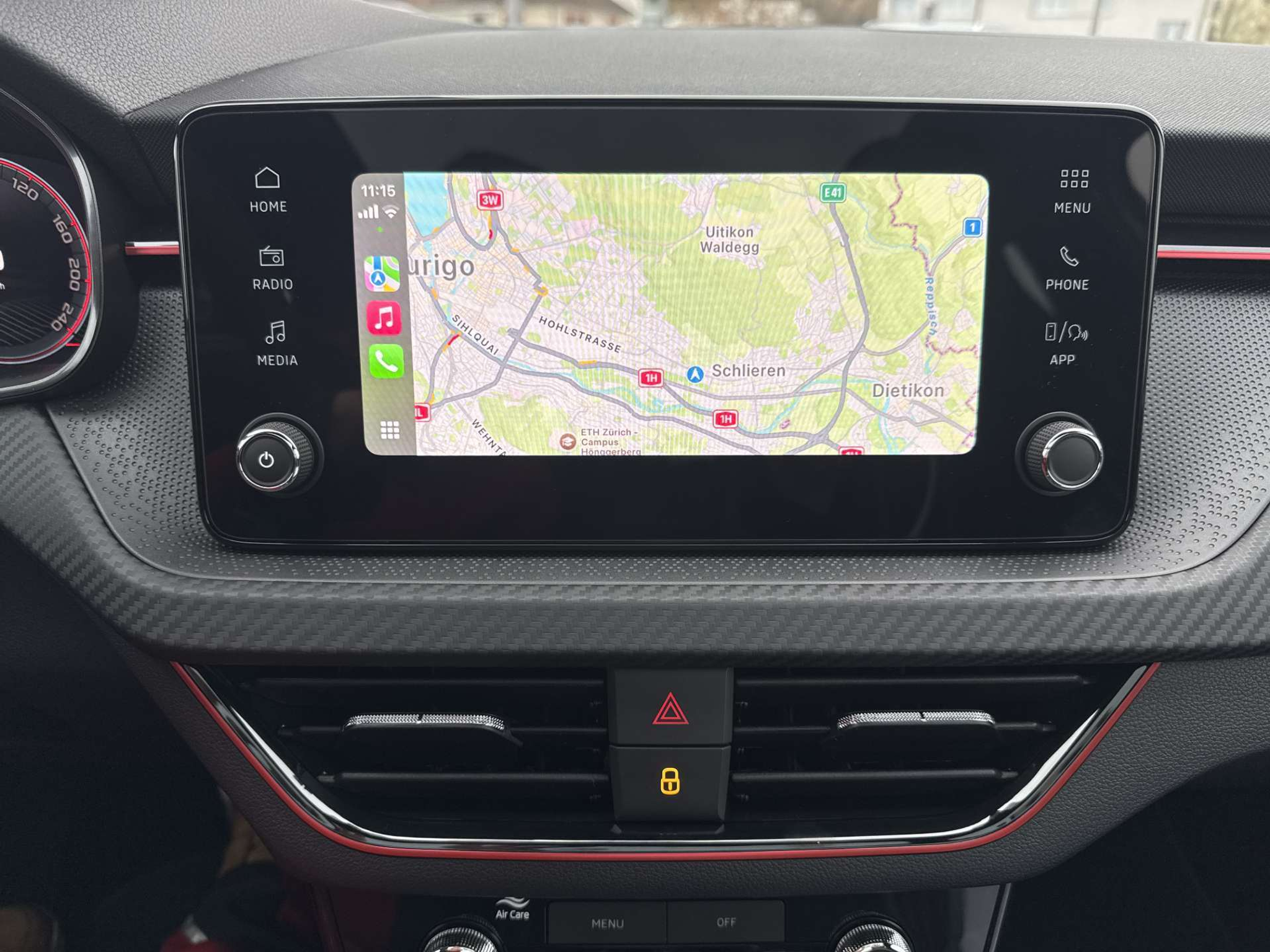 listing desktop thumbnail image 1