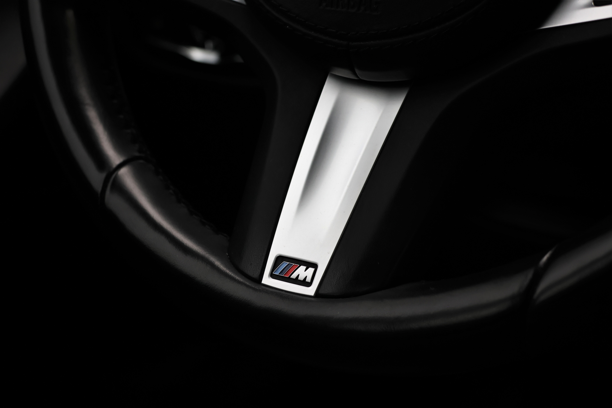 listing desktop thumbnail image 16