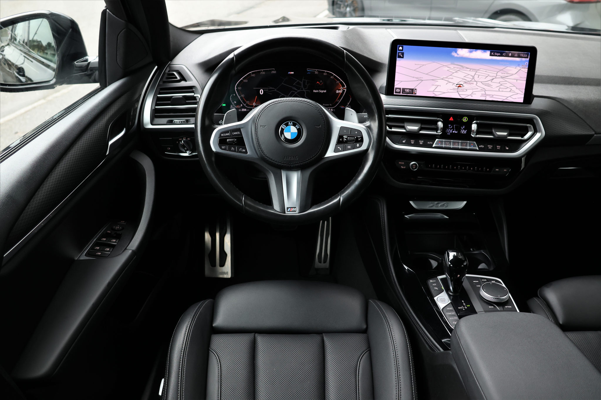 listing desktop thumbnail image 12