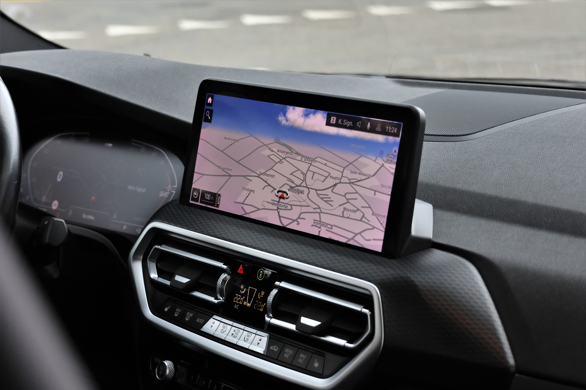 listing desktop thumbnail image 18