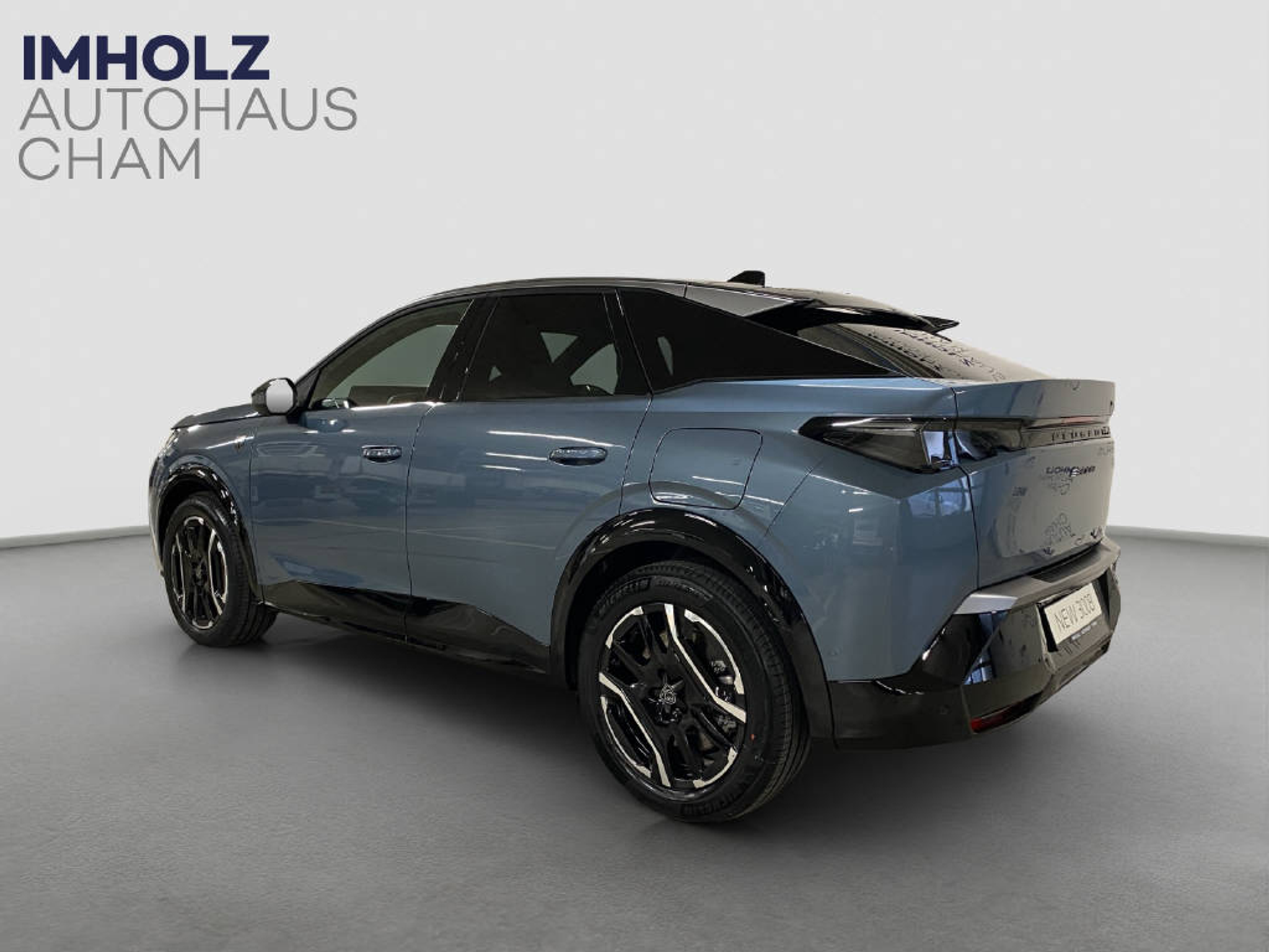 listing desktop thumbnail image 2