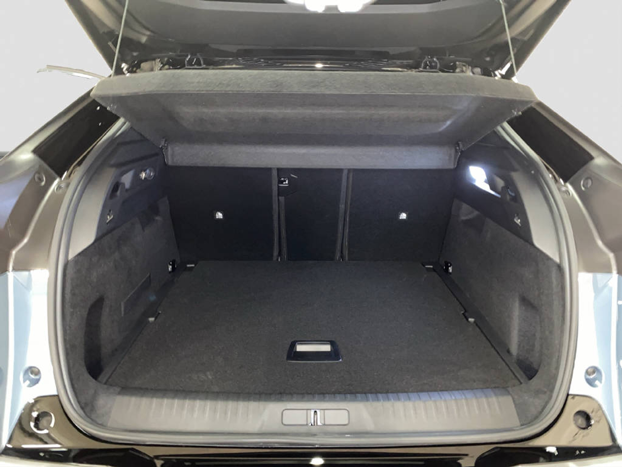 listing desktop thumbnail image 13